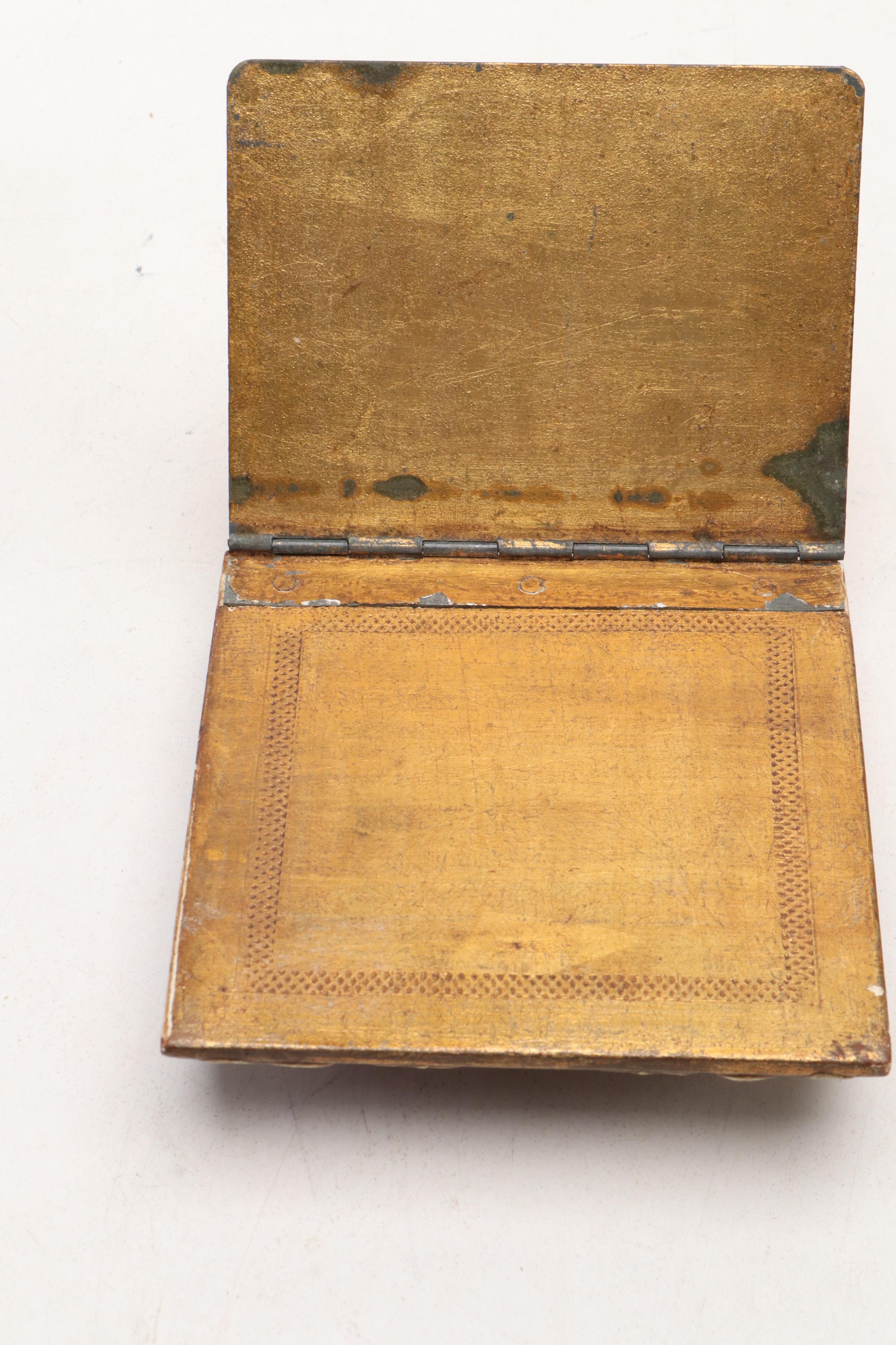 Florentine Armorial Papier-Mâché Bookends and Tray with Other Wooden Tray