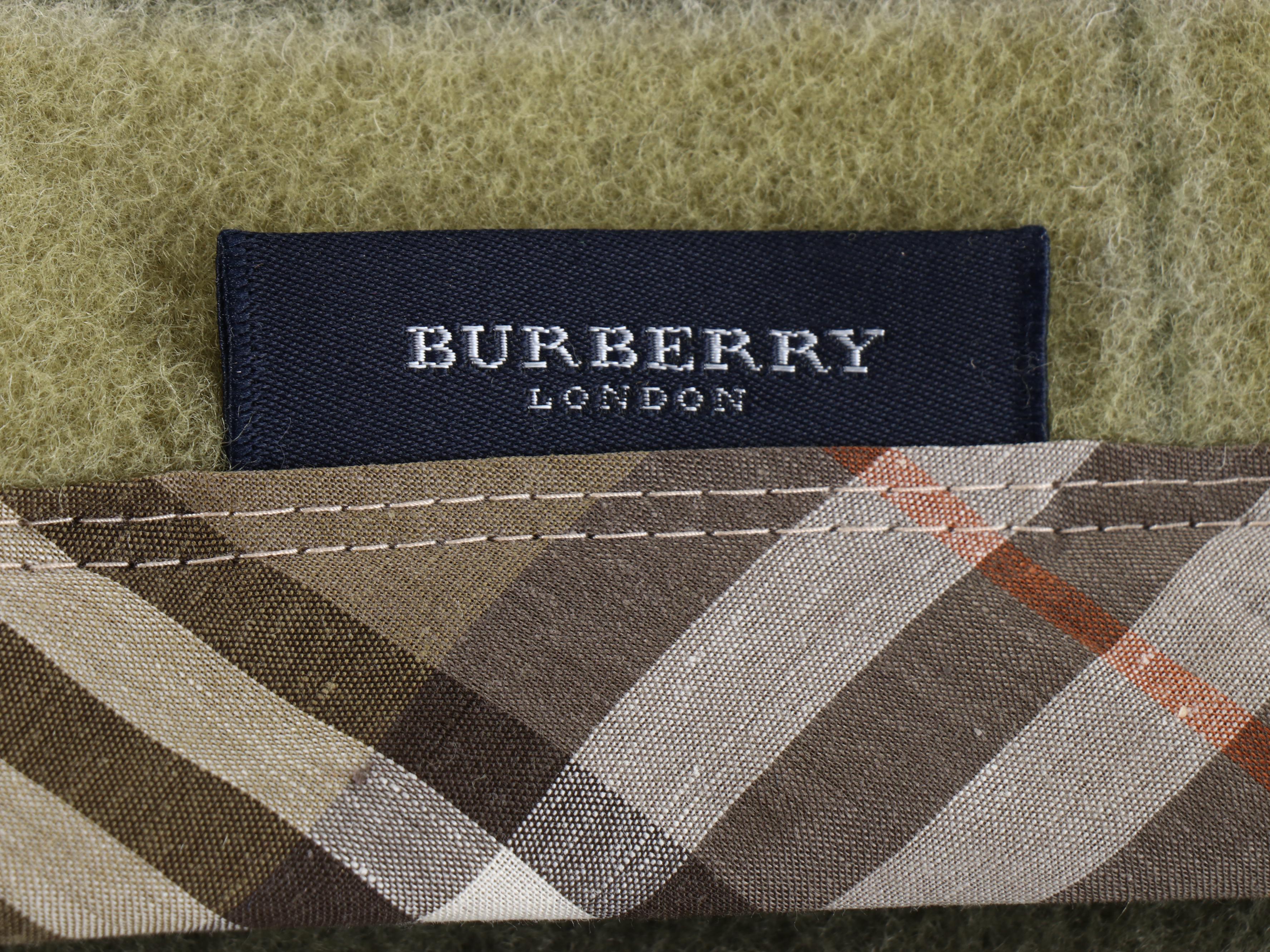 Burberry Twin Blanket in Wool with Nova Check Trim