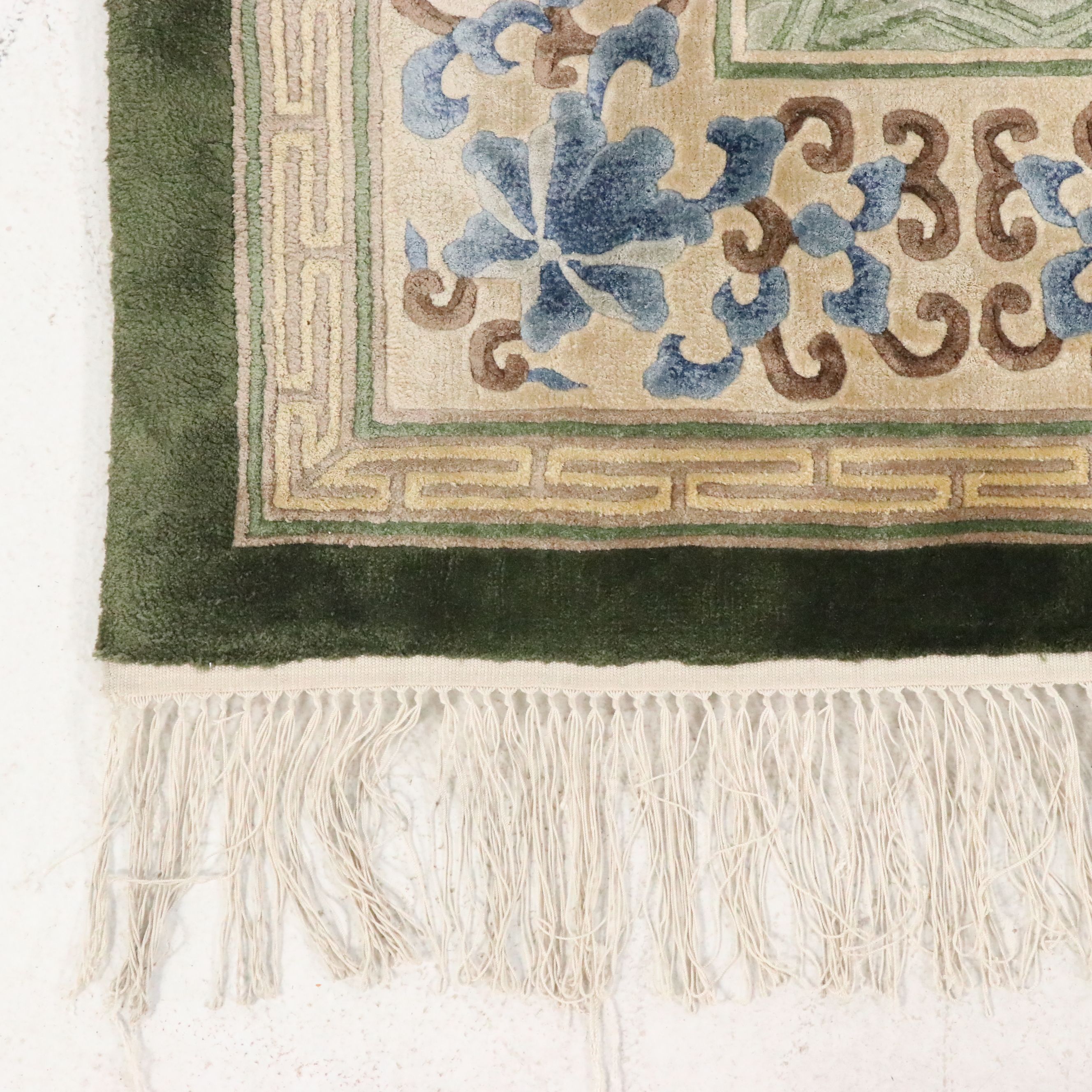 5'1 x 8'6 Hand-Knotted Chinese Peking Area Rug