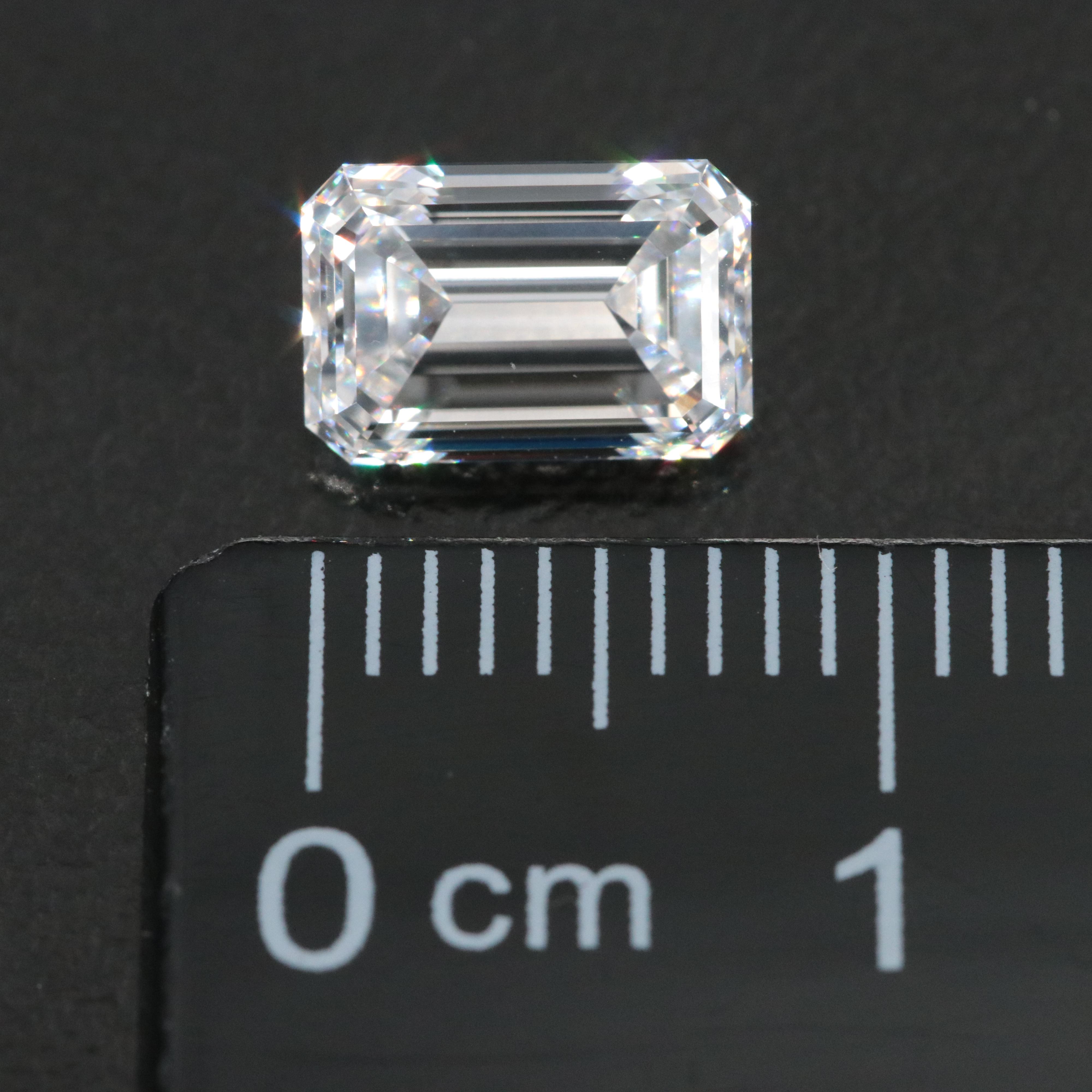 Loose 1.59 CT Lab Grown Diamond with IGI Report