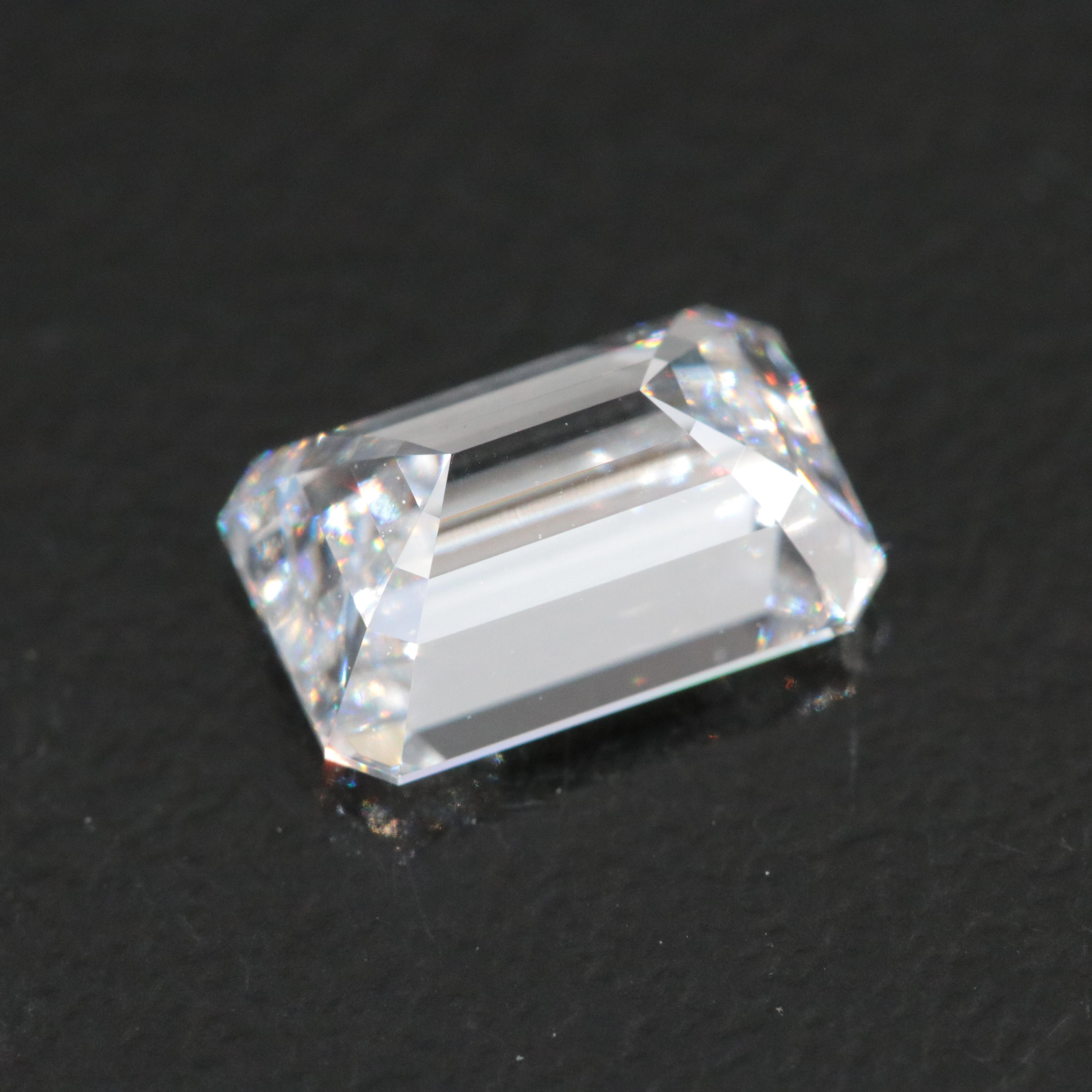 Loose 1.59 CT Lab Grown Diamond with IGI Report
