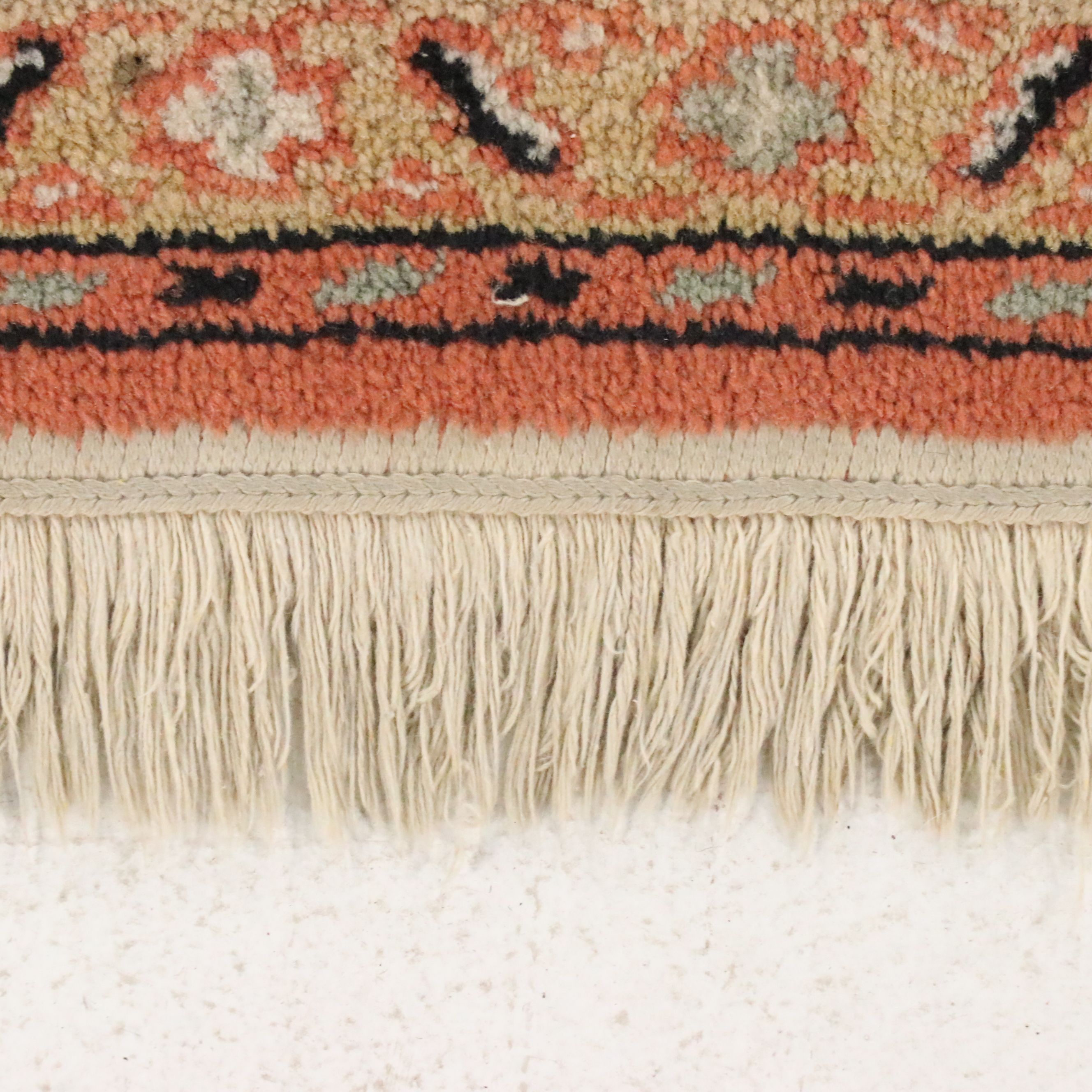 5'6 x 8'2 Machine Made Couristan "Caucasian Rose" Area Rug