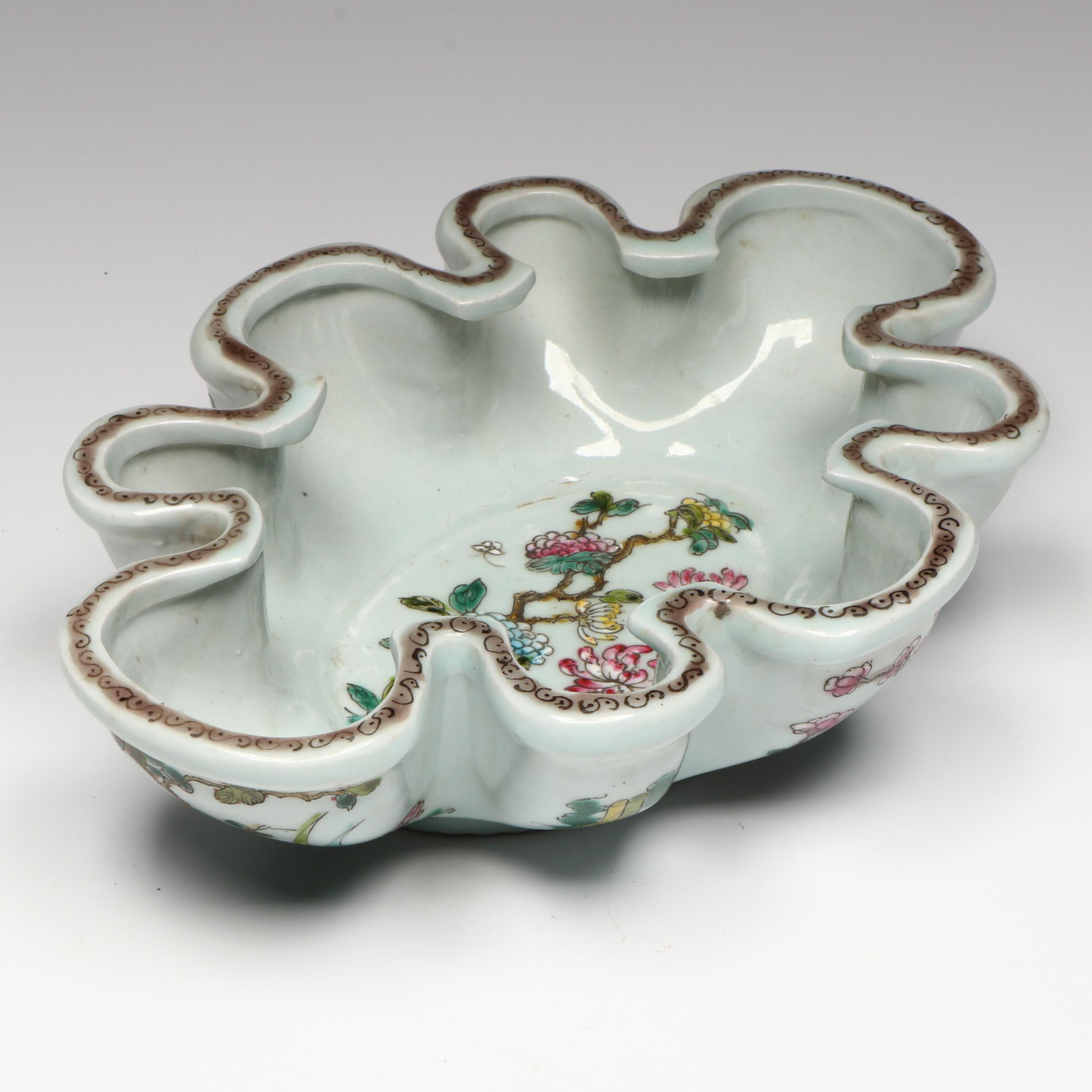 Antique Chinese Kangxi Porcelain Lobed Bowl