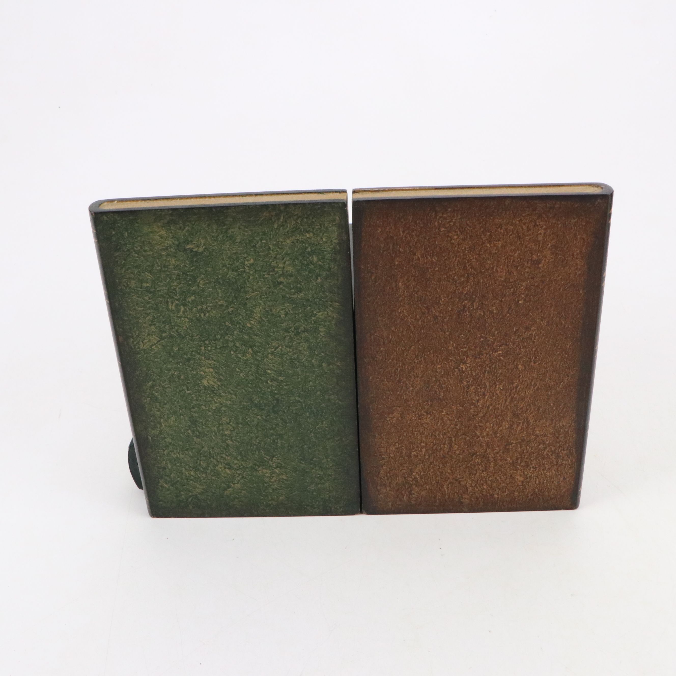 Maëzel Metronome with Shelf and Stand Bookends and Candlestick