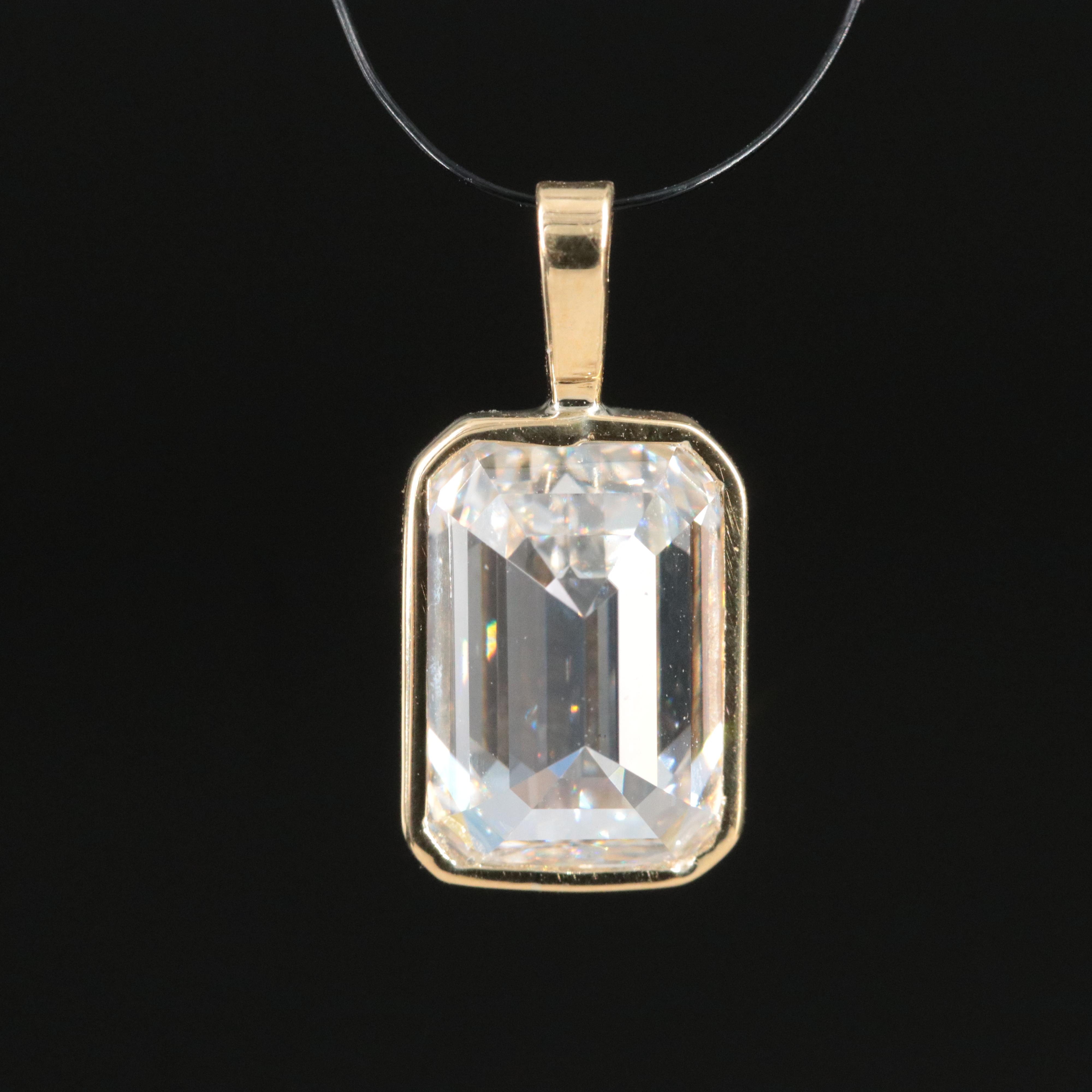 18K 3.07 CT Lab Grown Diamond Pendant with IGI Report