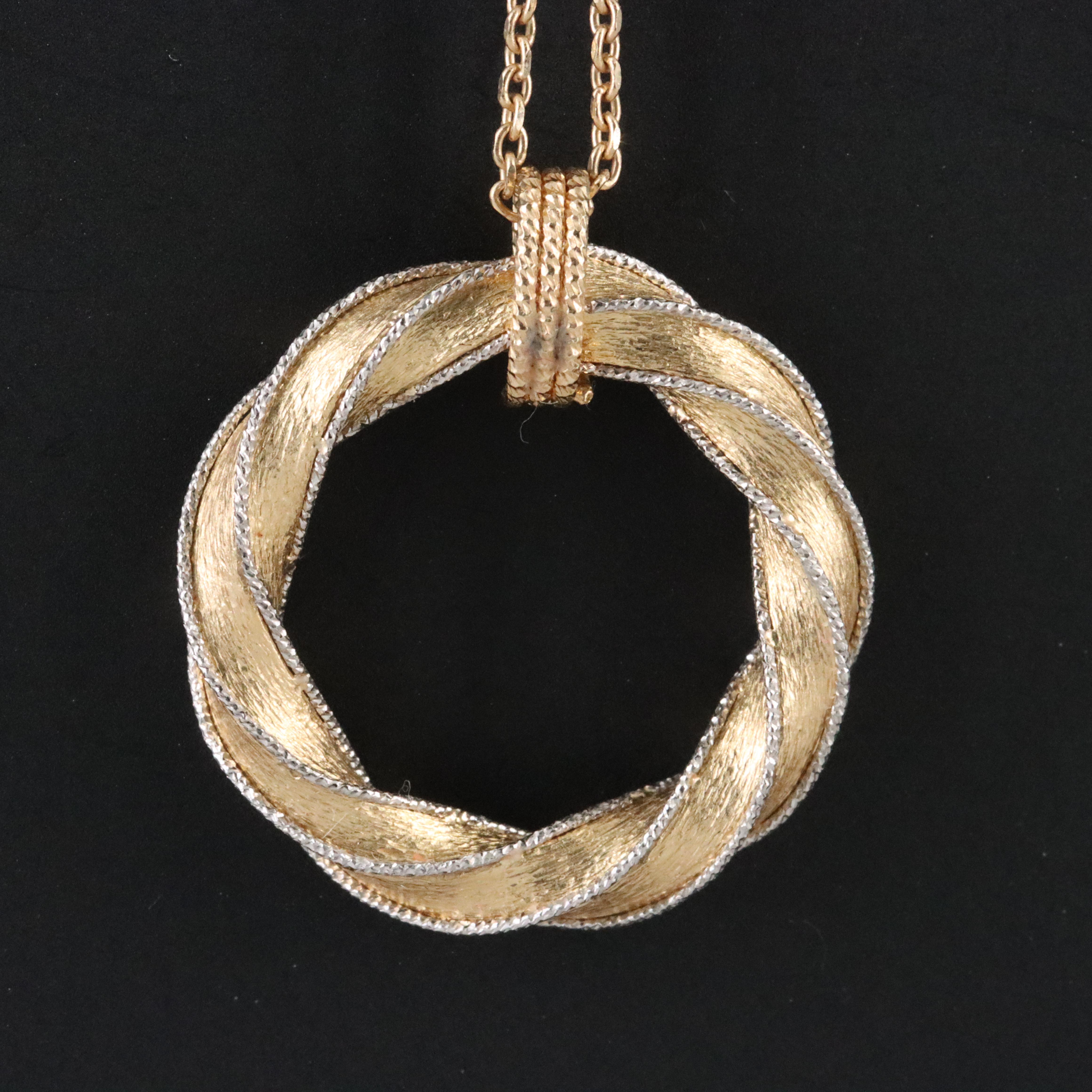 14K Pendulum Pendant Necklace