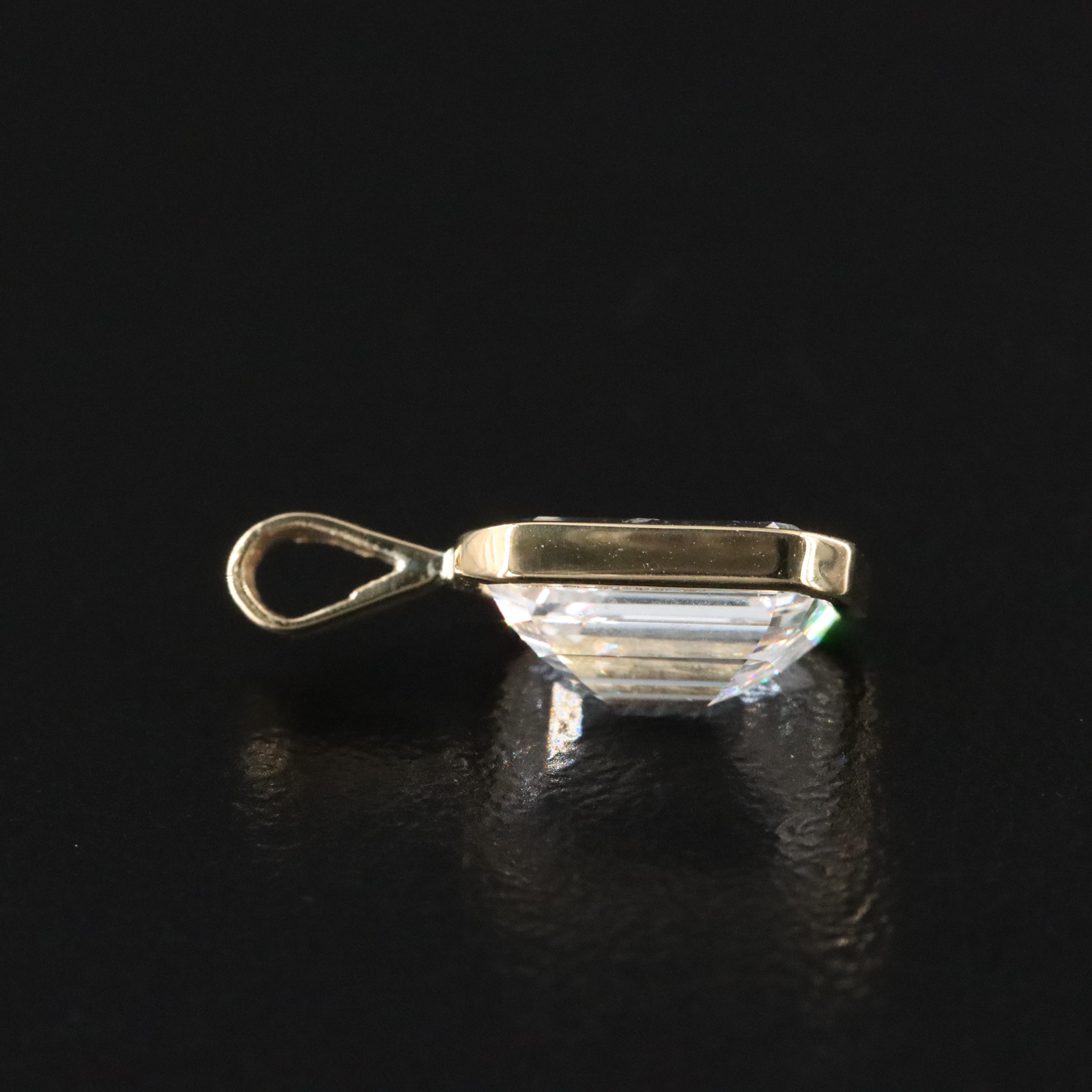 18K 2.04 Lab Grown Diamond Pendant with IGI Report