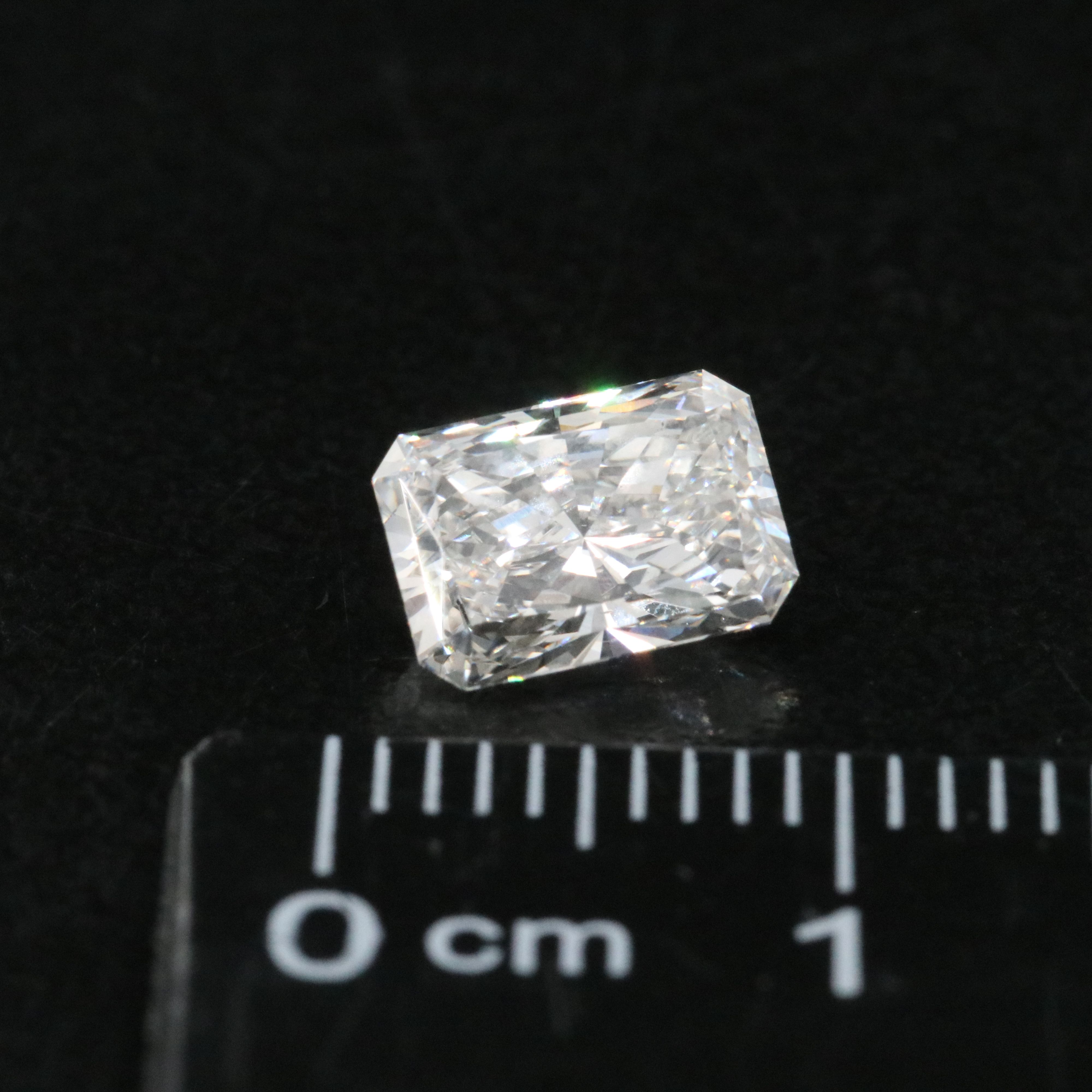 Loose 1.33 CT Lab Grown Diamond with IGI Report