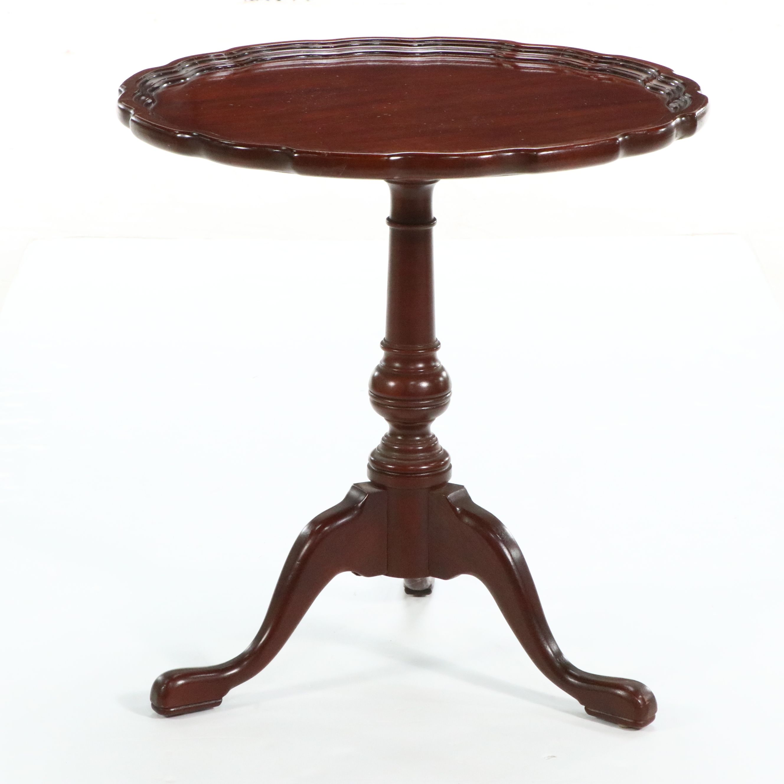 Queen Anne Style Mahogany Piecrust Side Table