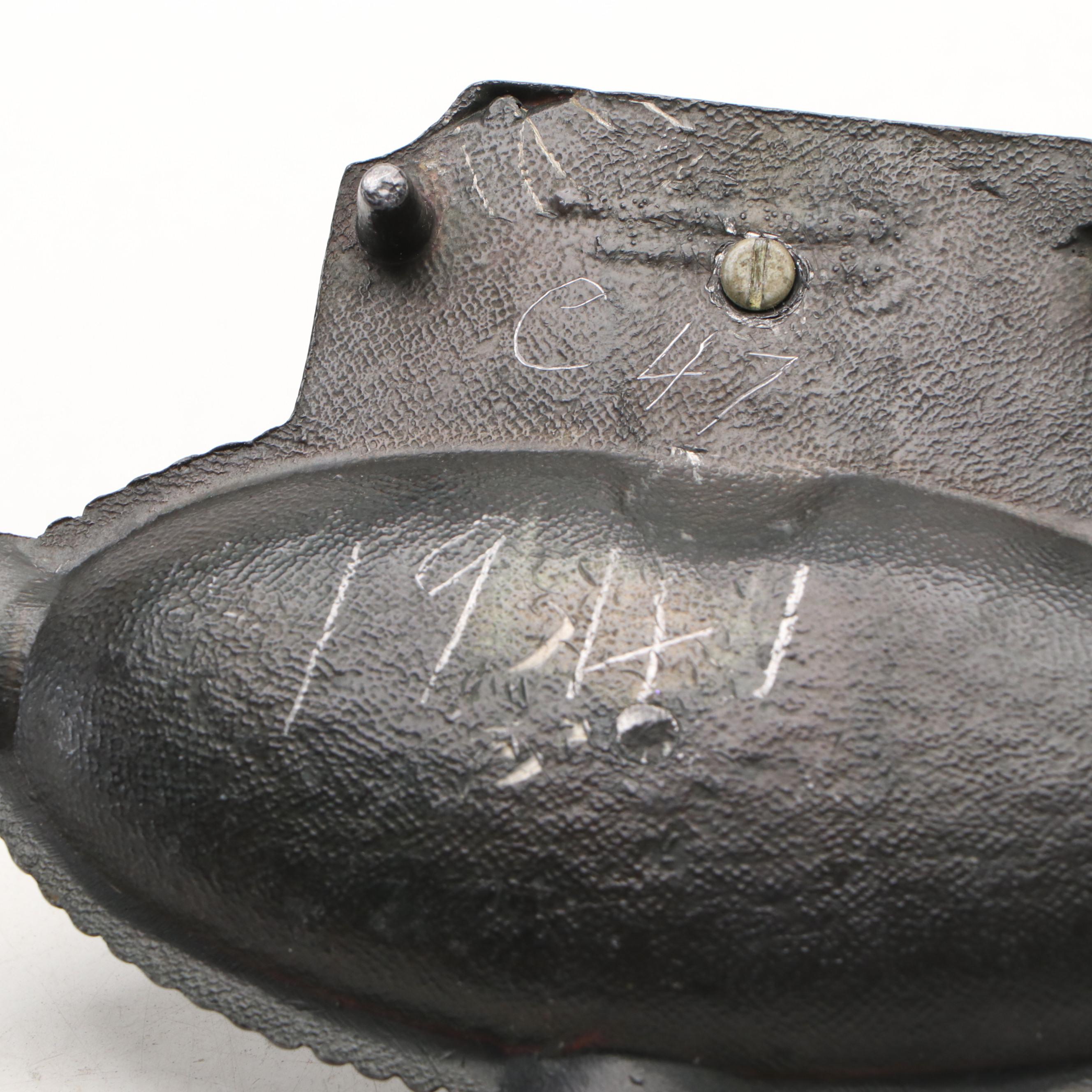 Metal Airplane Ashtray with Novelty Fish Metal Tape Measure