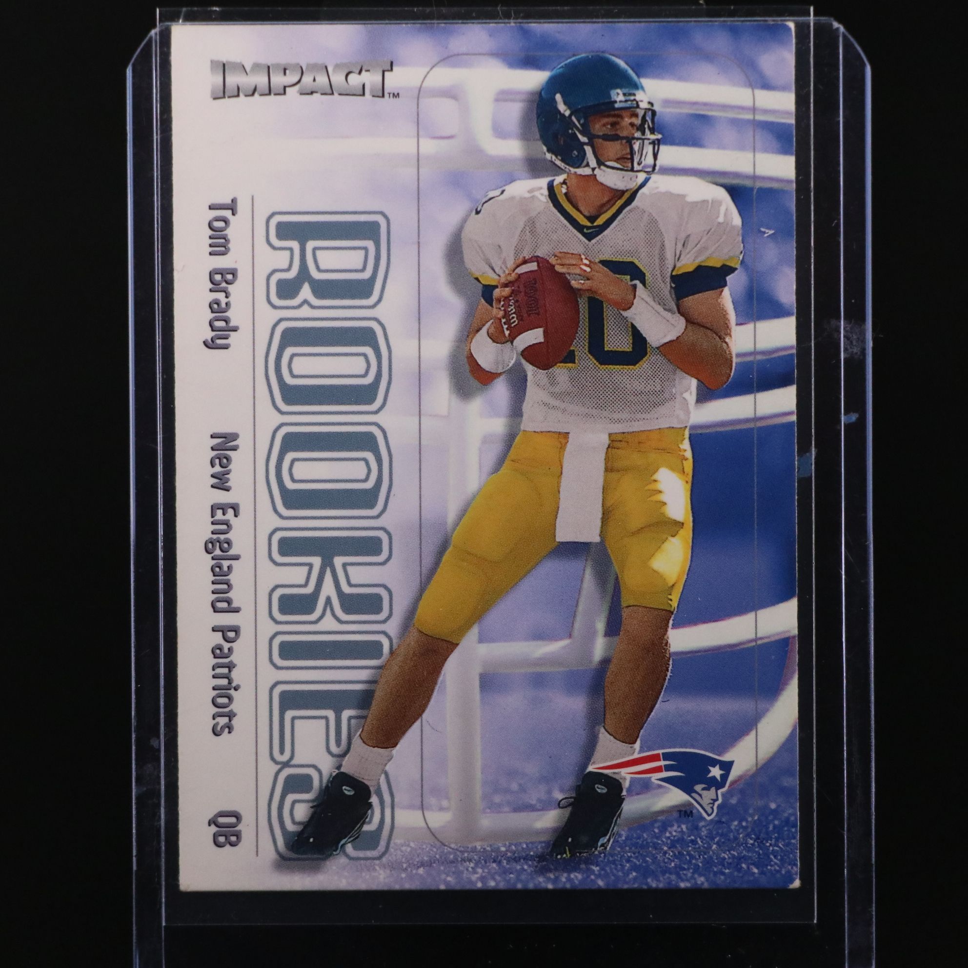 2000 Skybox Impact Tom Brady New England Patriots Rookie Football Card