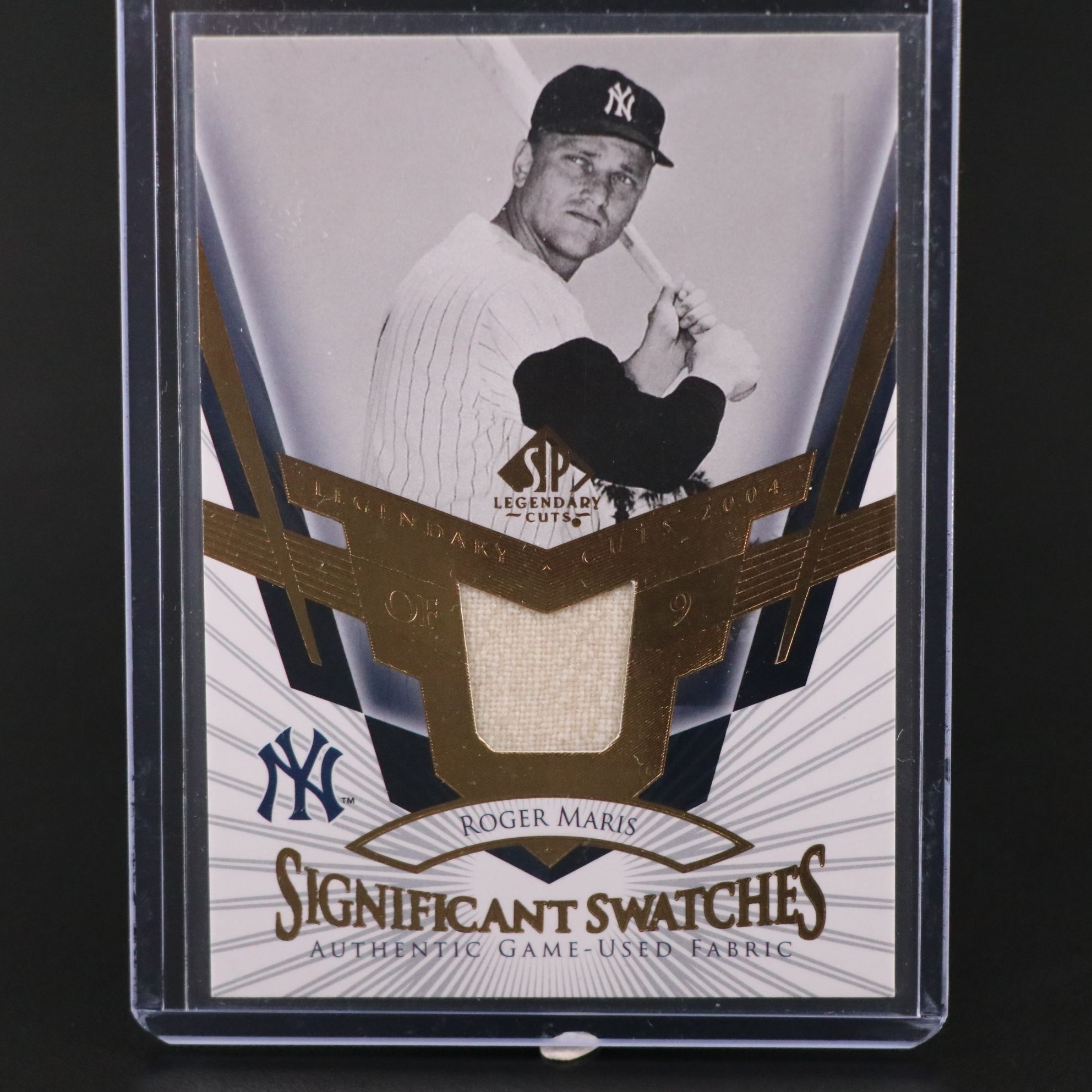 2004 SP Legendary Cuts Roger Maris Game-Used Relic Baseball Card