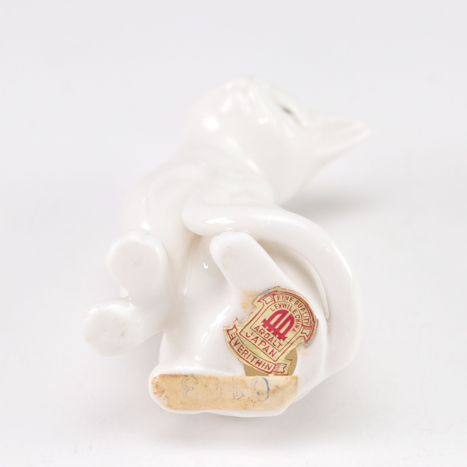 Fenton Cardinal Milk Glass Bud Vase with Ardalt Cat Figurine and More