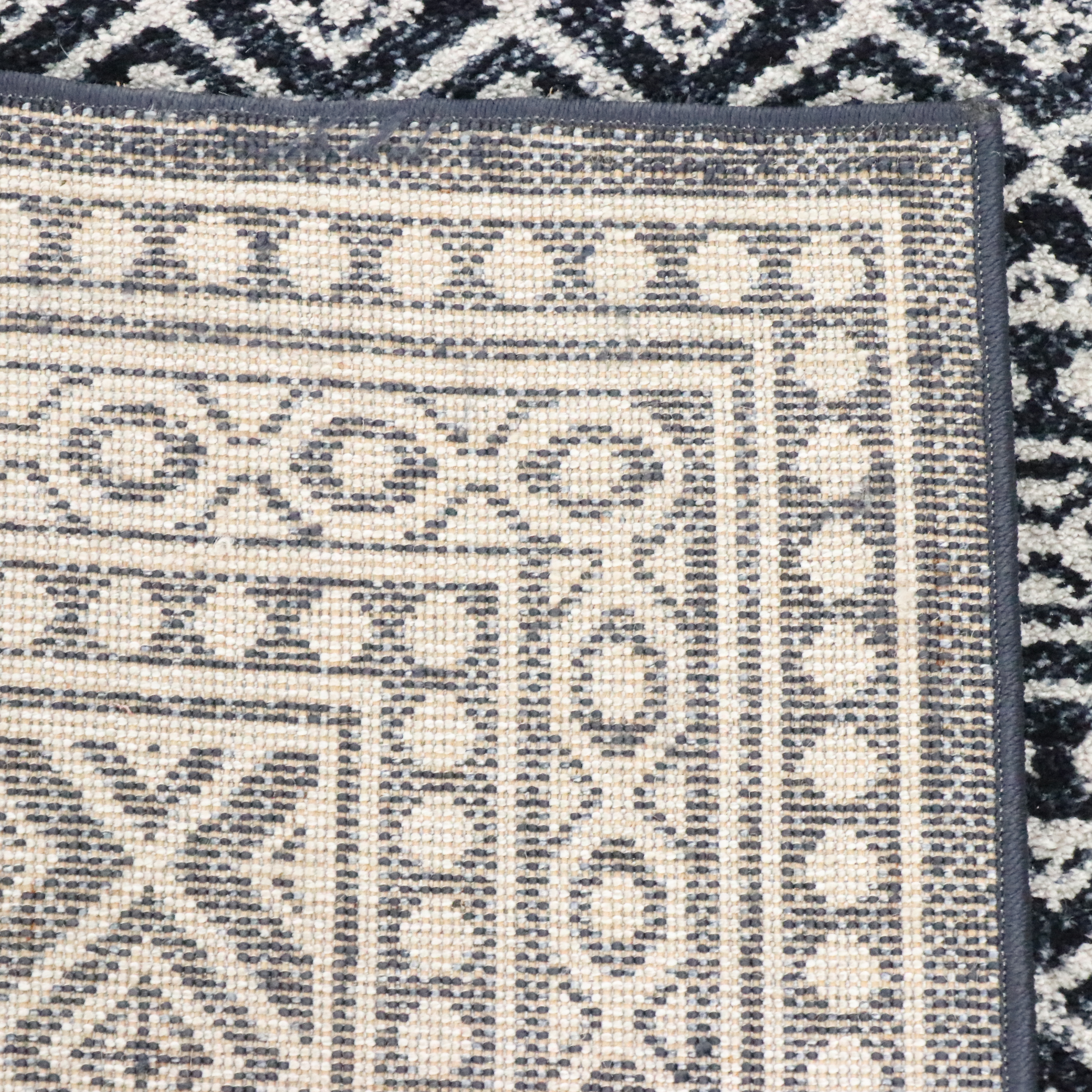 5'3 x 7'3 Machine Made Nourison Palermo Collection Area Rug