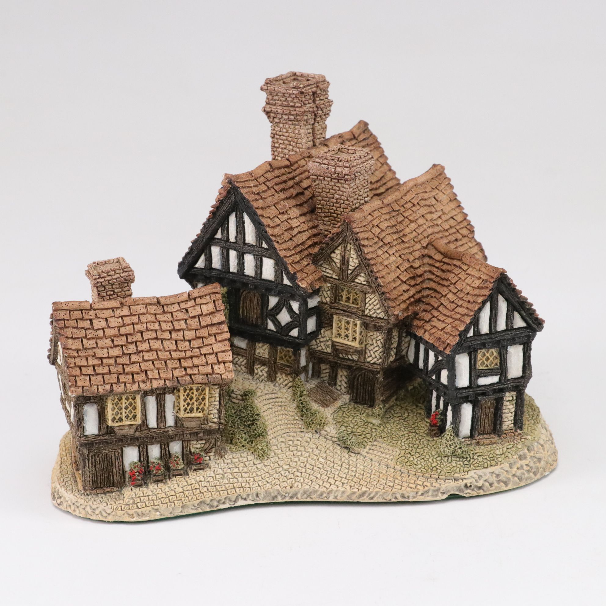 John Hine Studios and David Winter "London by Gaslight" Village Cottages