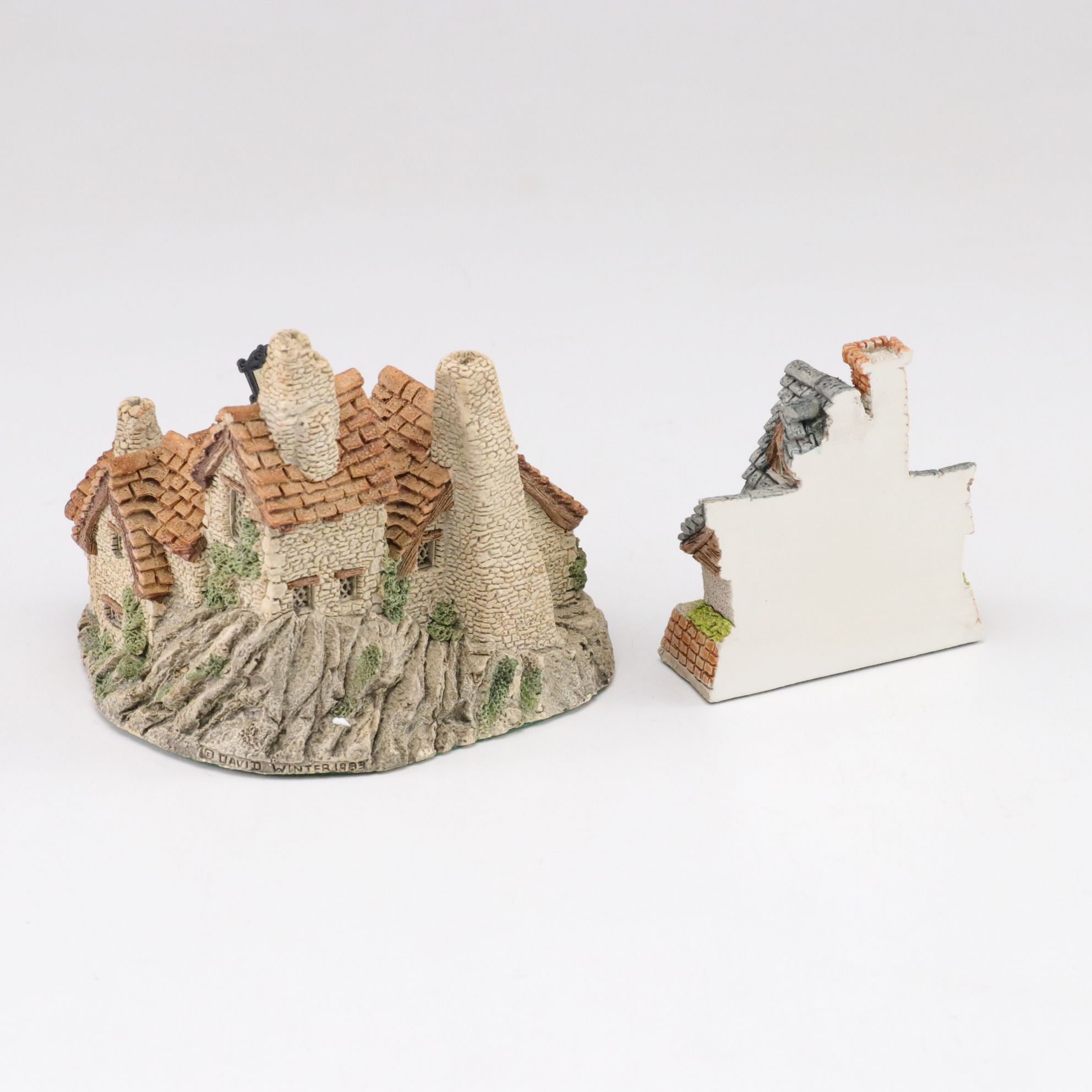 John Hine Studios and David Winter "London by Gaslight" Village Cottages