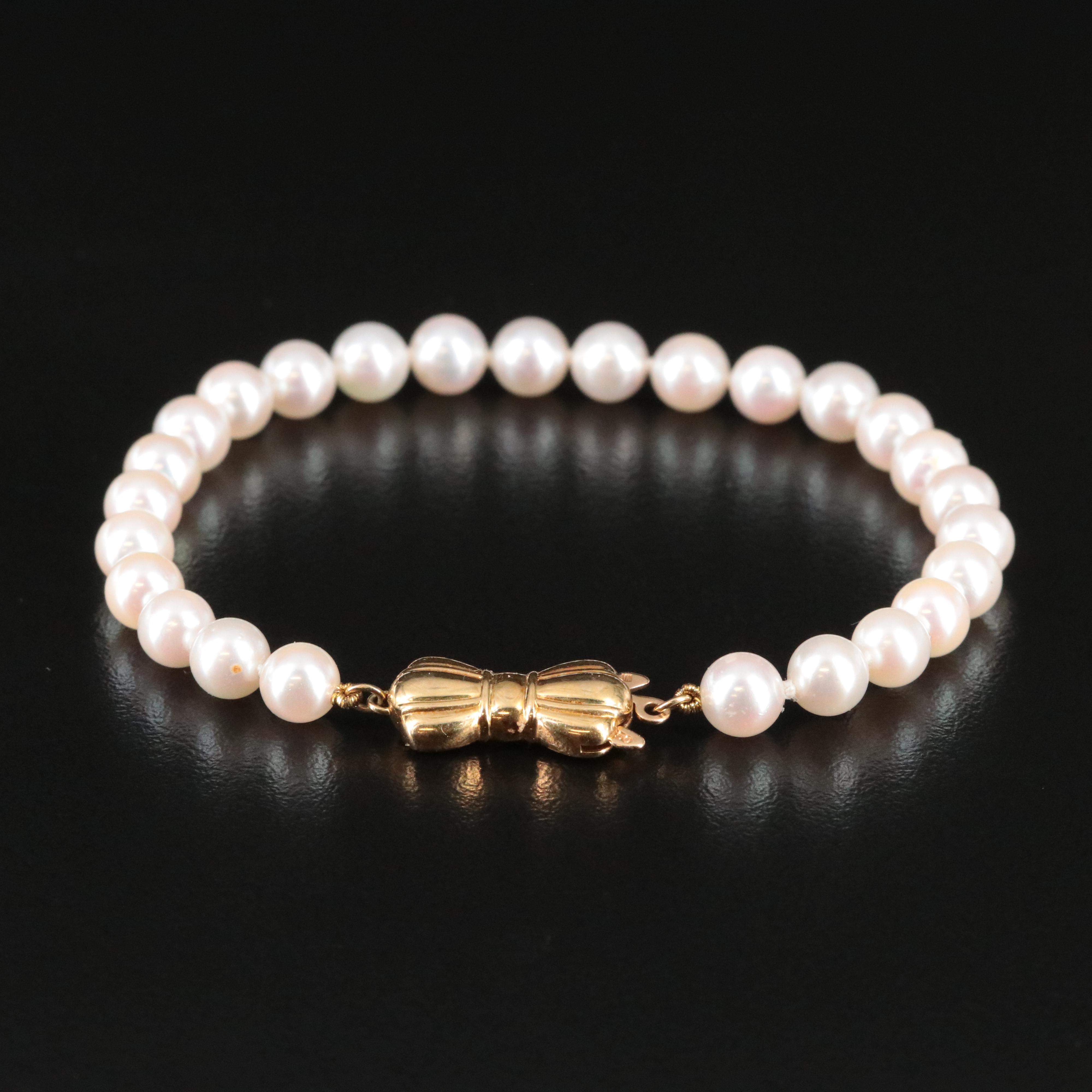 Pearl Bracelet with 18K Bow Clasp