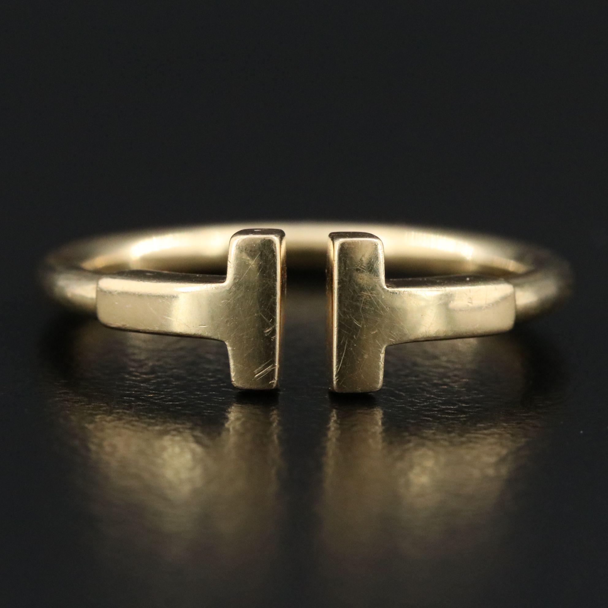 Tiffany & Co. 18K T Wire Ring