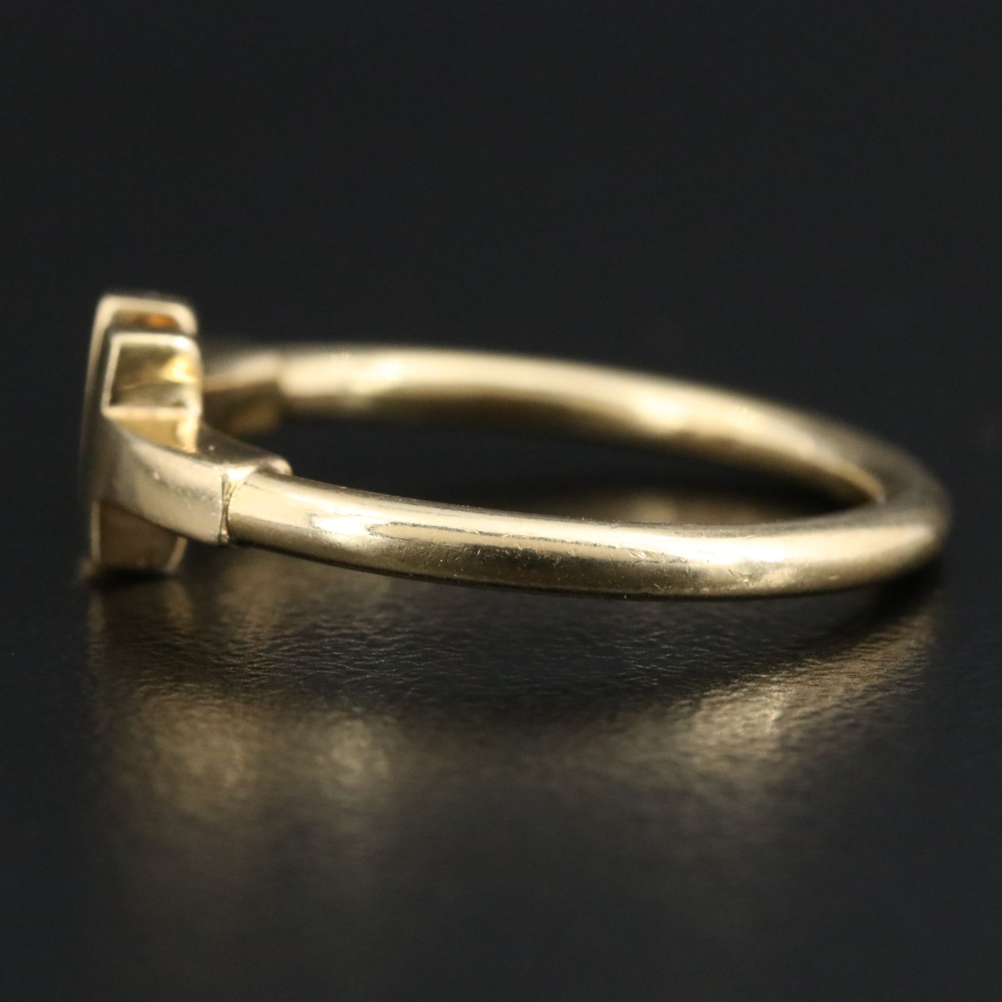 Tiffany & Co. 18K T Wire Ring