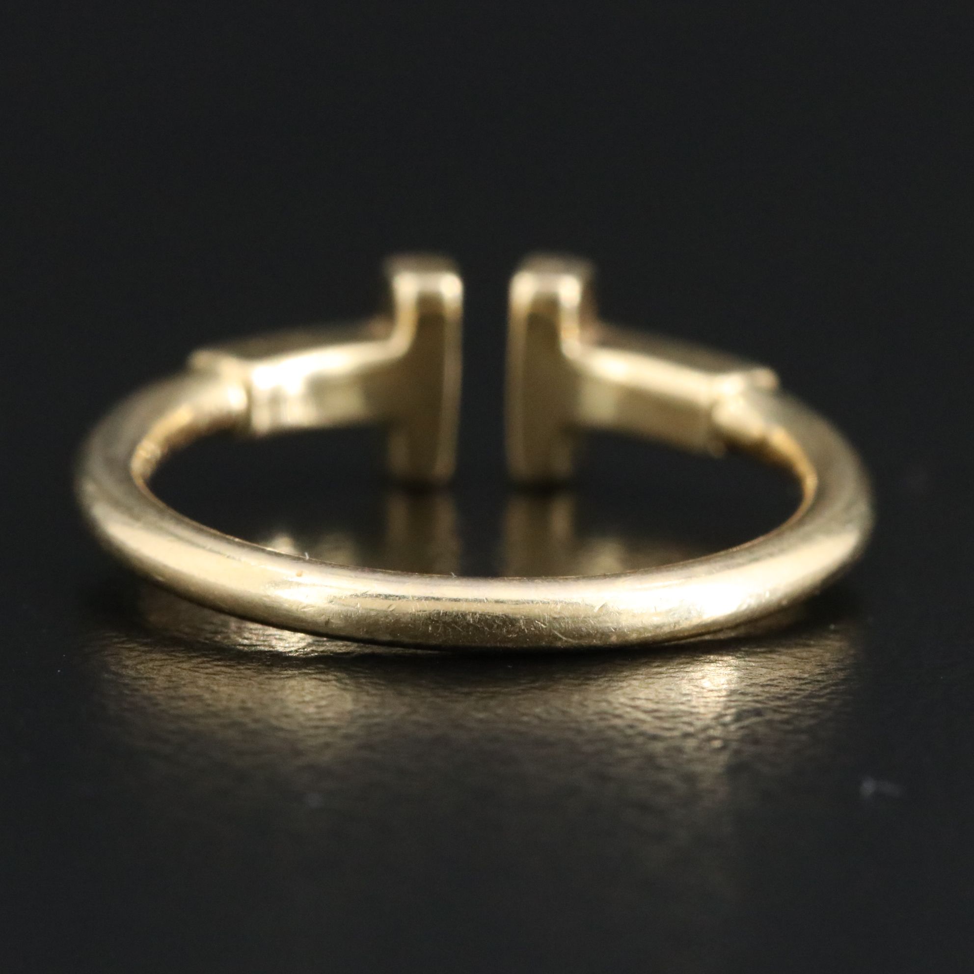 Tiffany & Co. 18K T Wire Ring