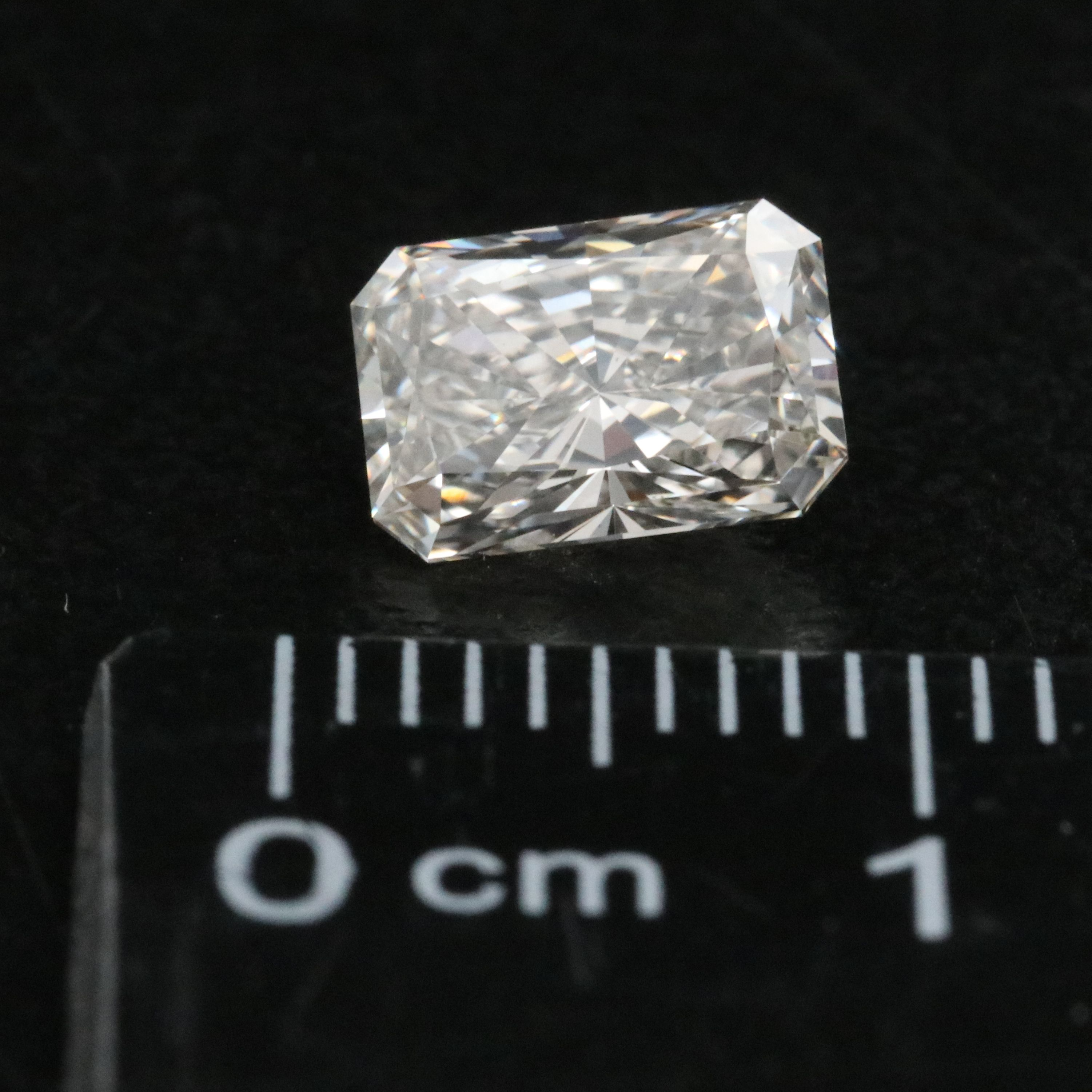 Loose 1.28 CT Lab Grown Diamond with IGI Report