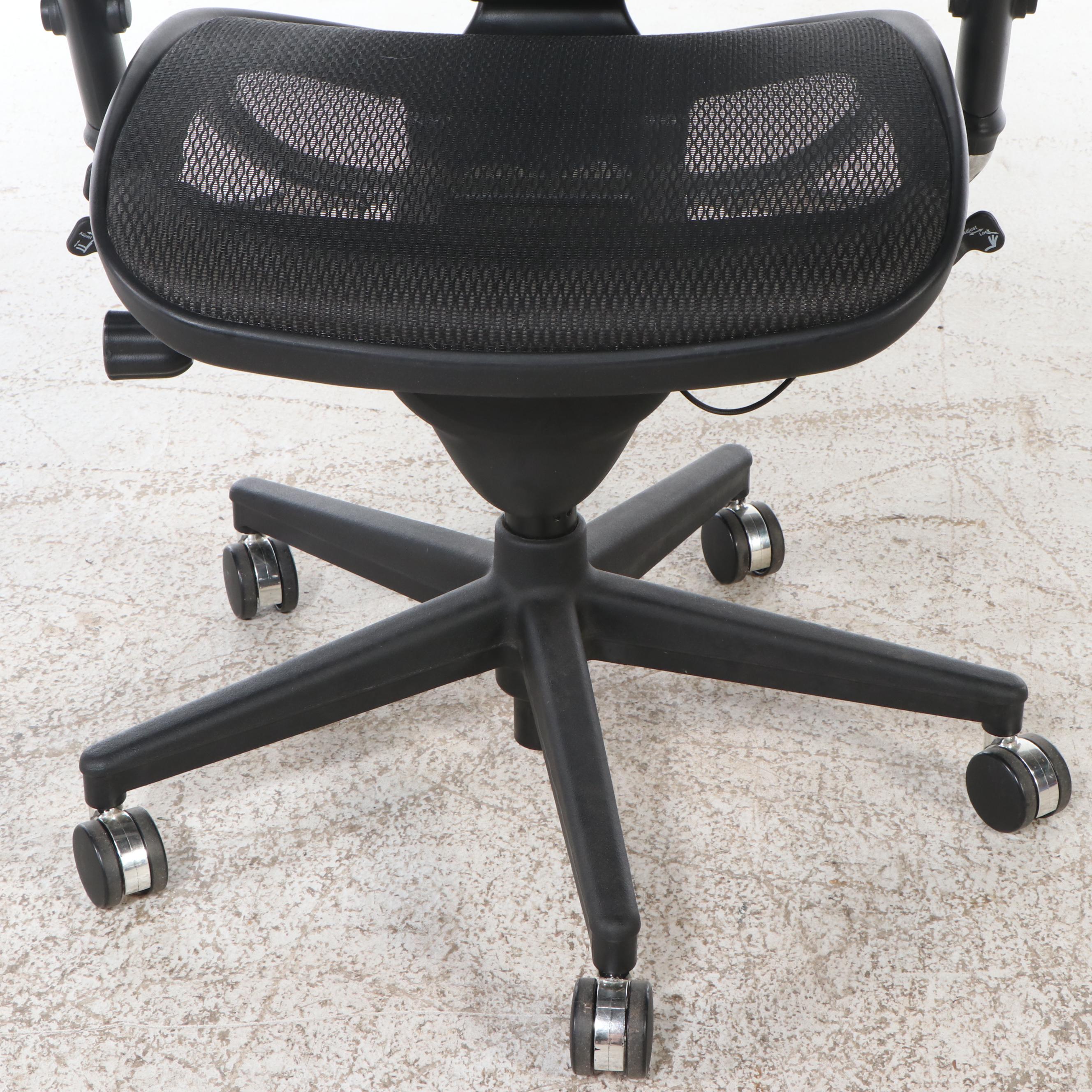 WorkPro Quantum Series Office Chair