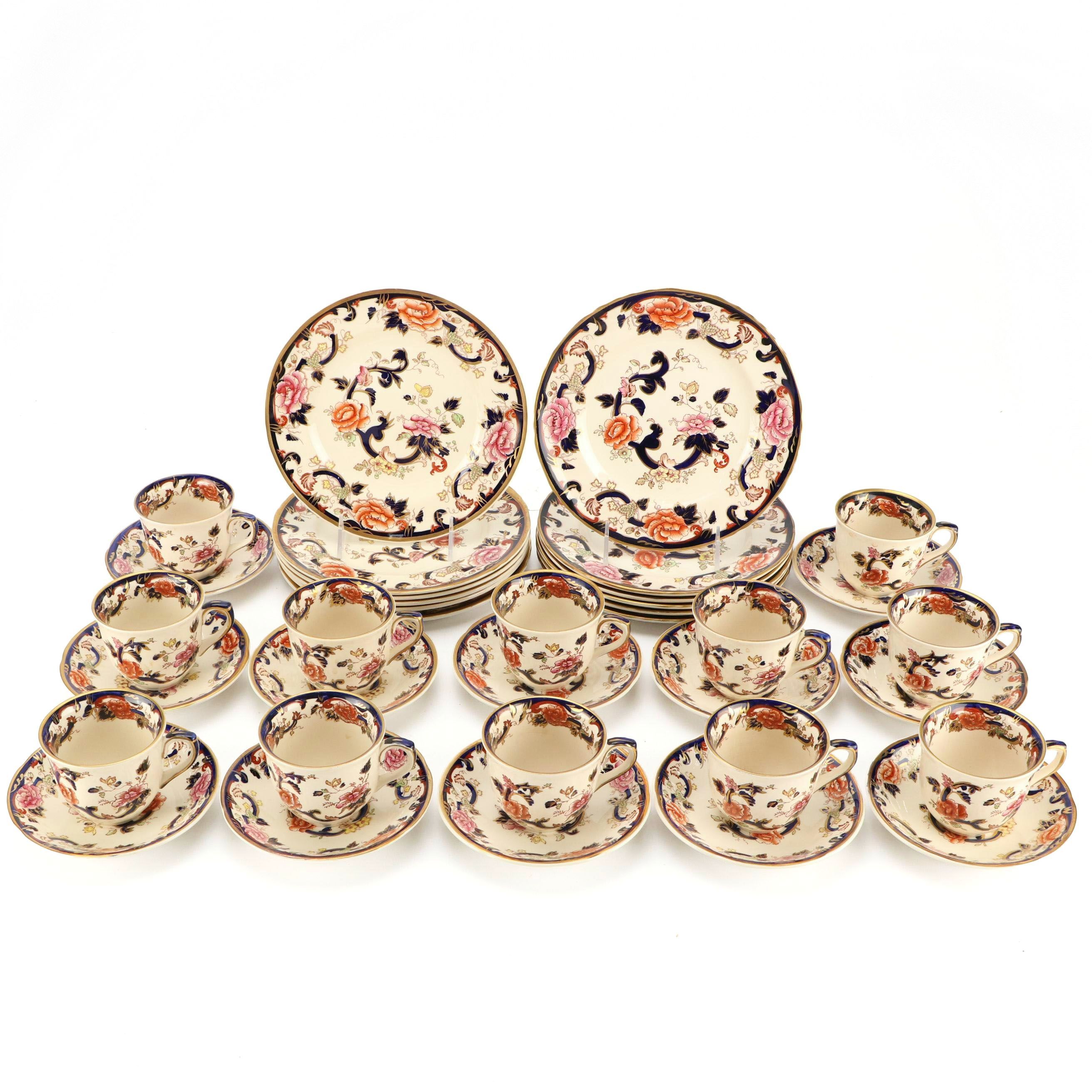 Mason's "Mandalay" English Imari Ceramic Dinnerware, 20th Century