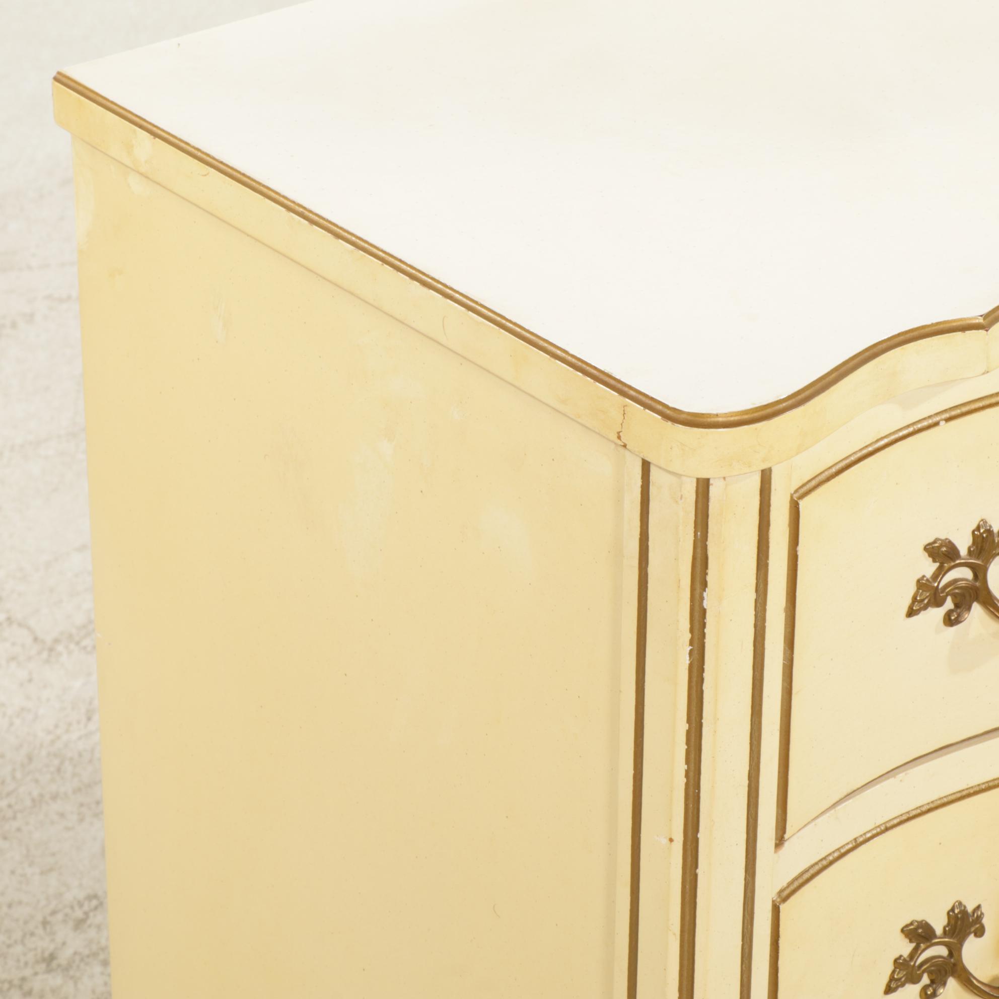 French Provincial Style Painted Commode, Mid to Late 20th Century