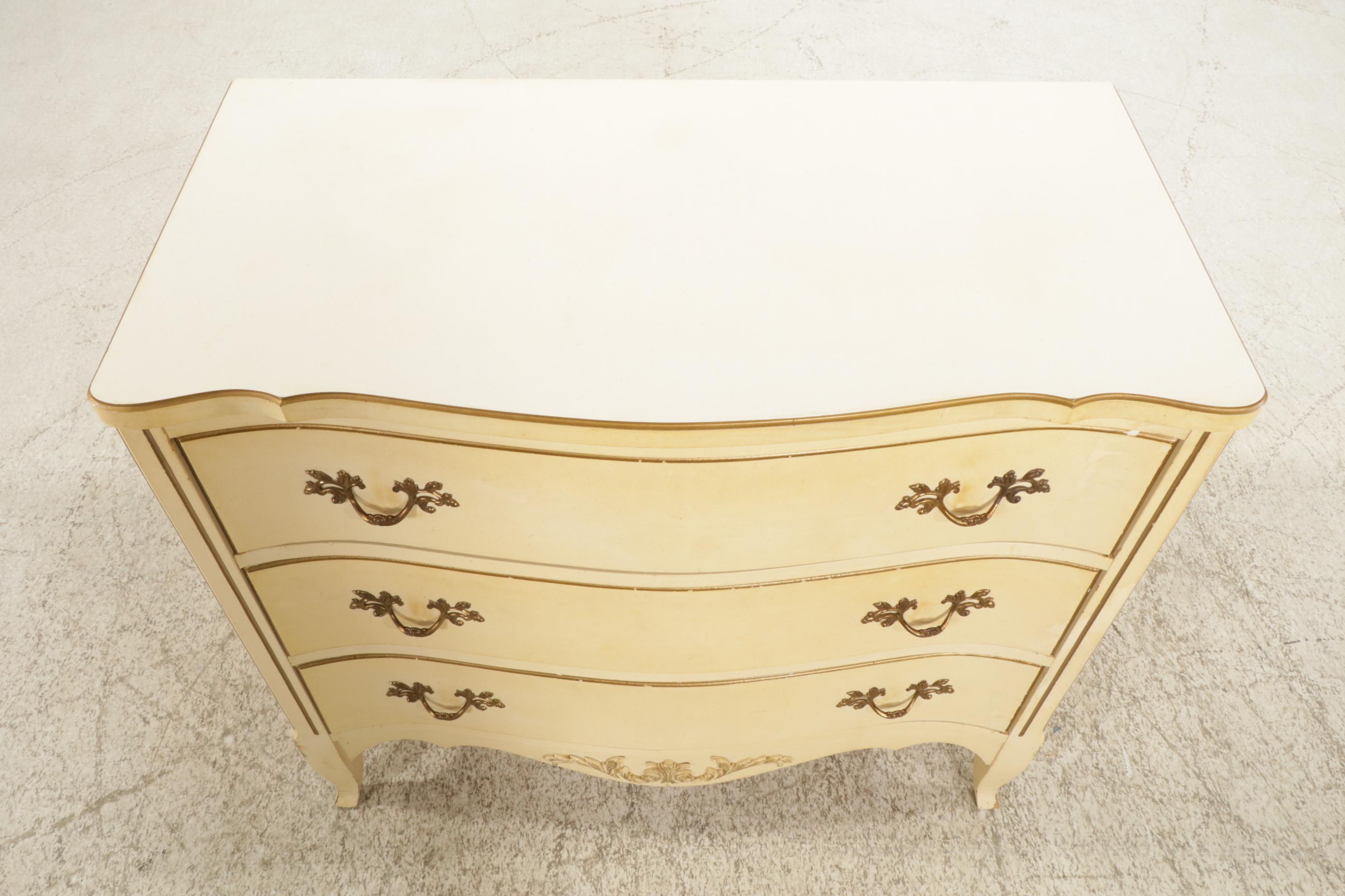 French Provincial Style Painted Commode, Mid to Late 20th Century