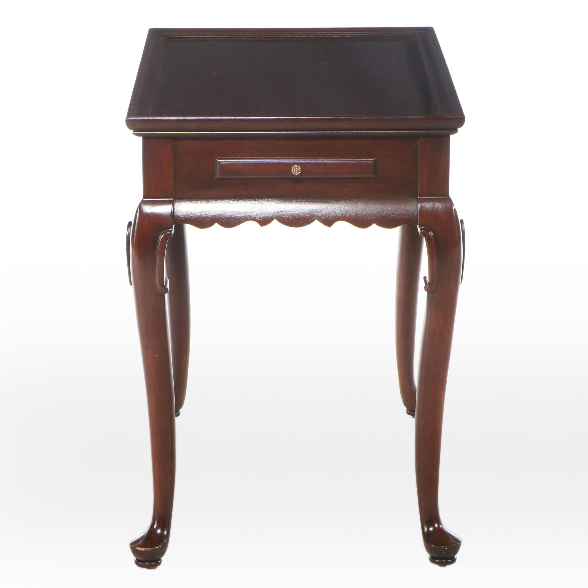 Queen Anne Style Mahogany Tea Table, Late 20th Century