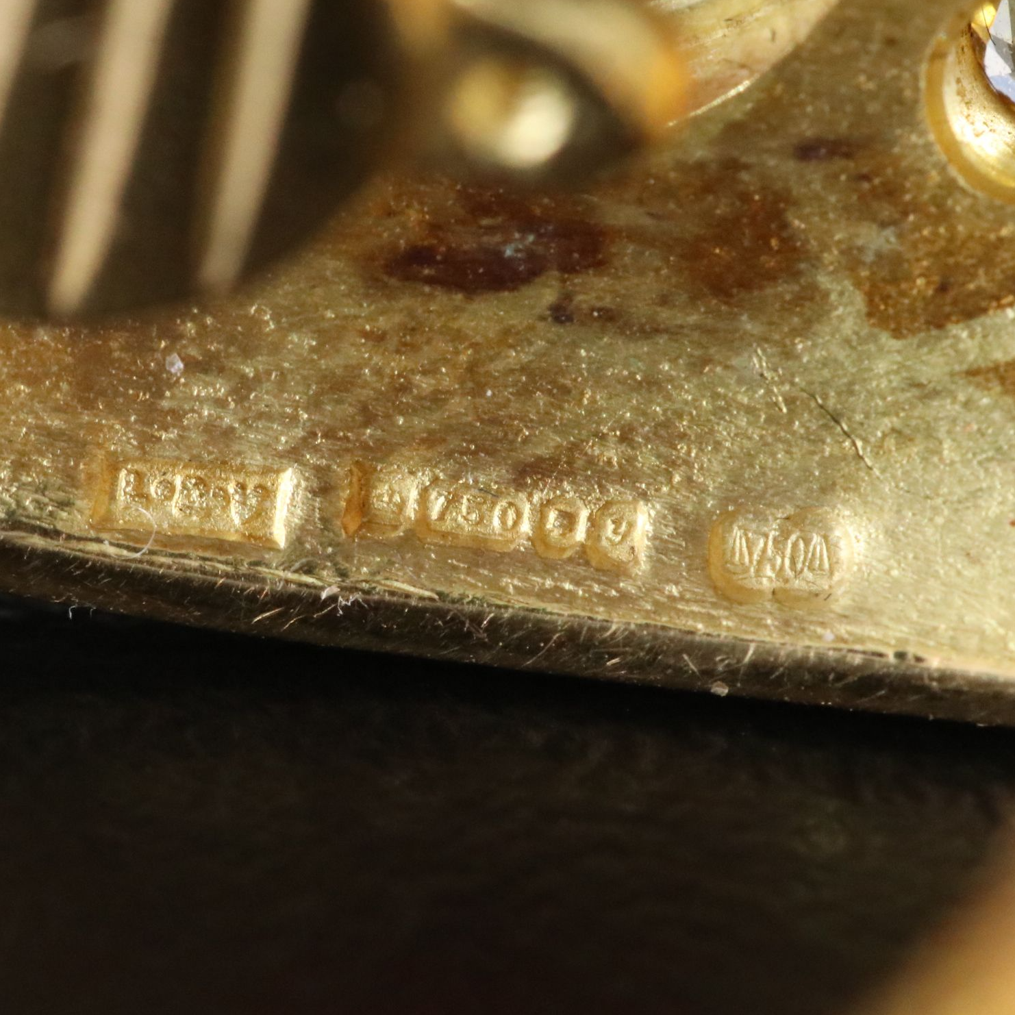 Leo de Vroomen 18K Gemstone Convertible Clip Earrings