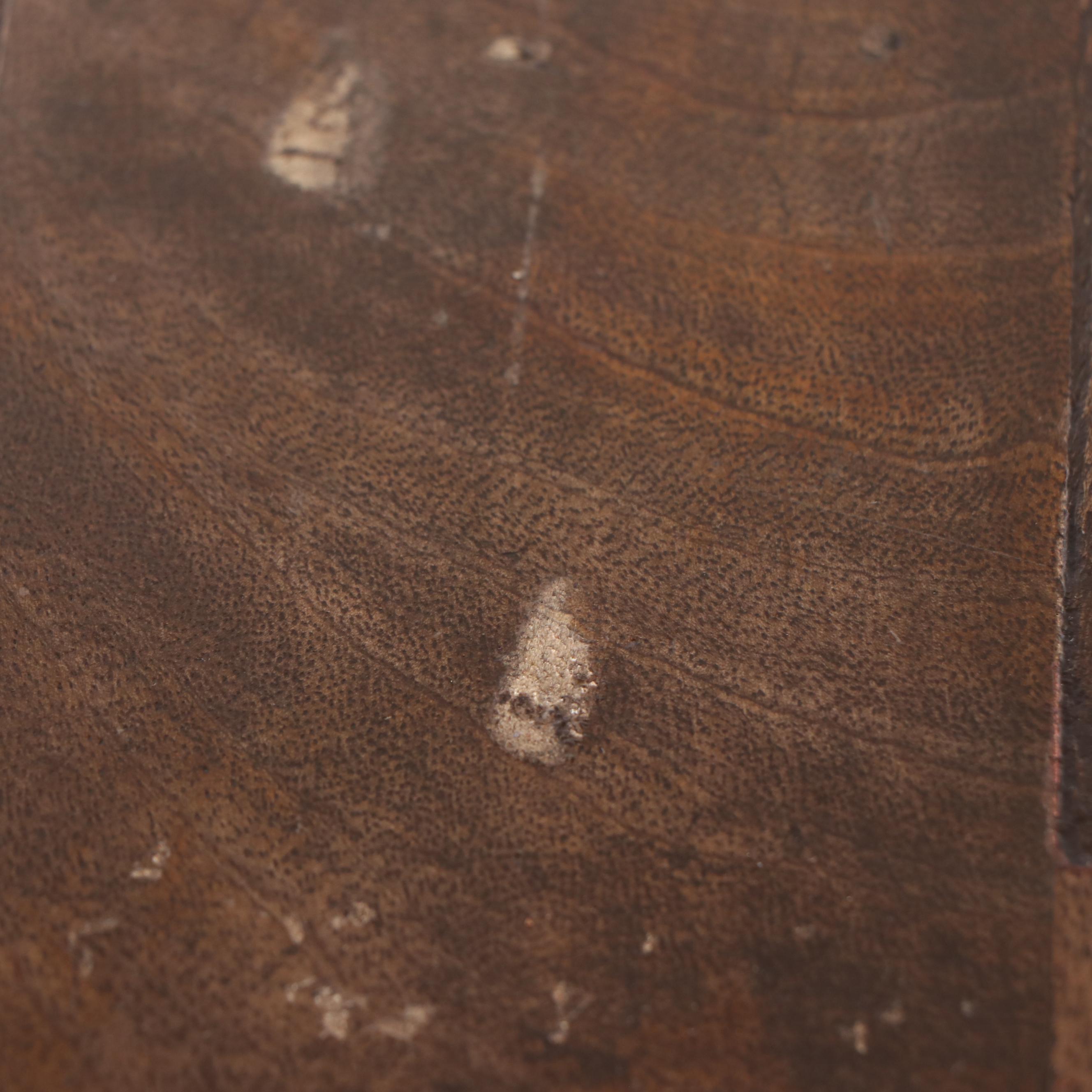 Continental European Style Wooden Balustrade Table