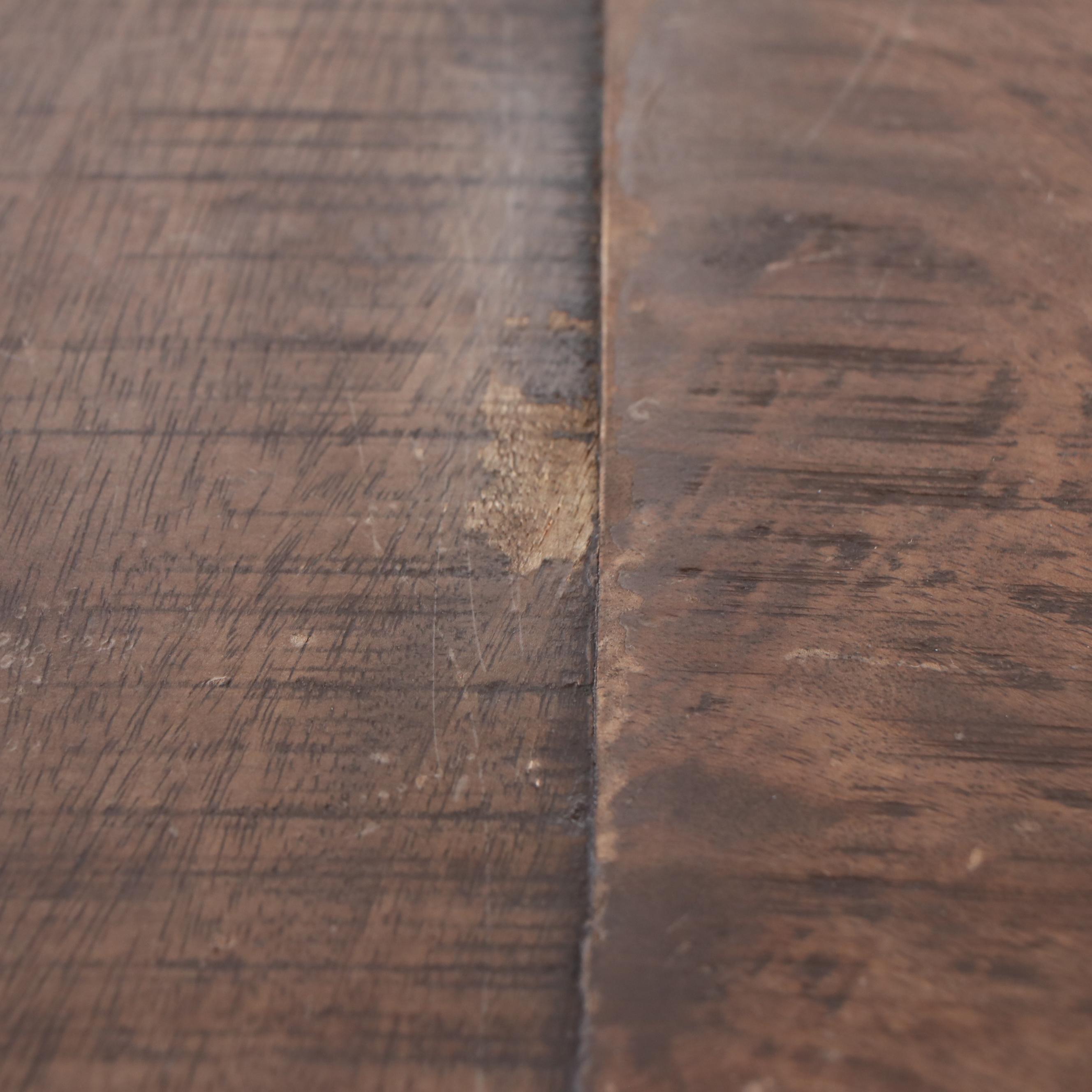 Continental European Style Wooden Balustrade Table