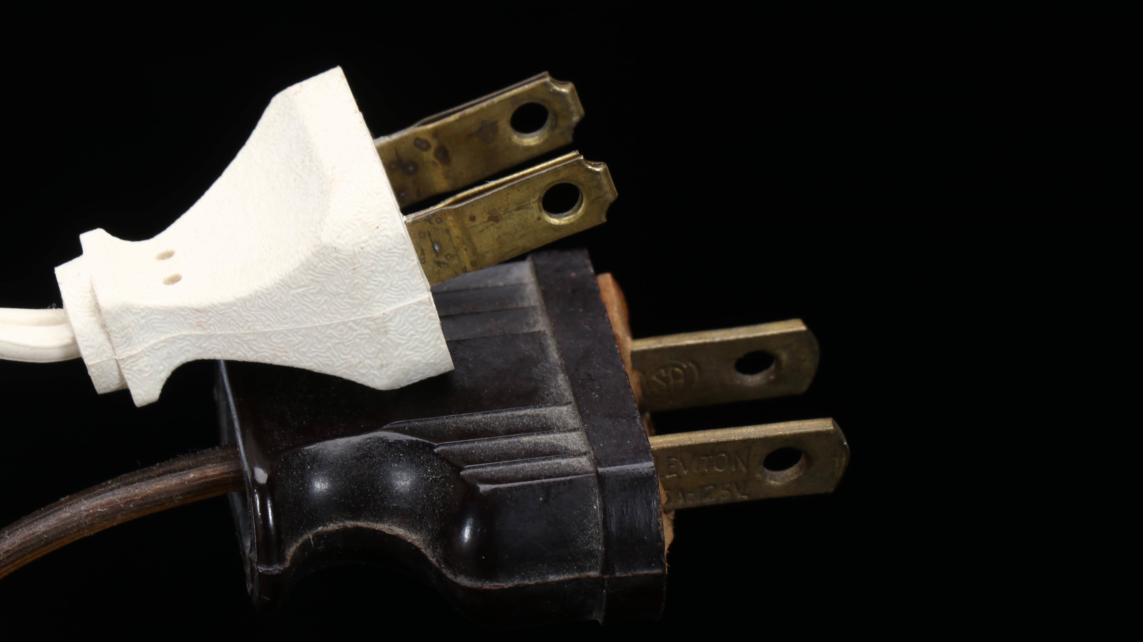 Aladdin Alacite Lincoln Drape Parlor Lamp with Marble Table Lamp, Vintage