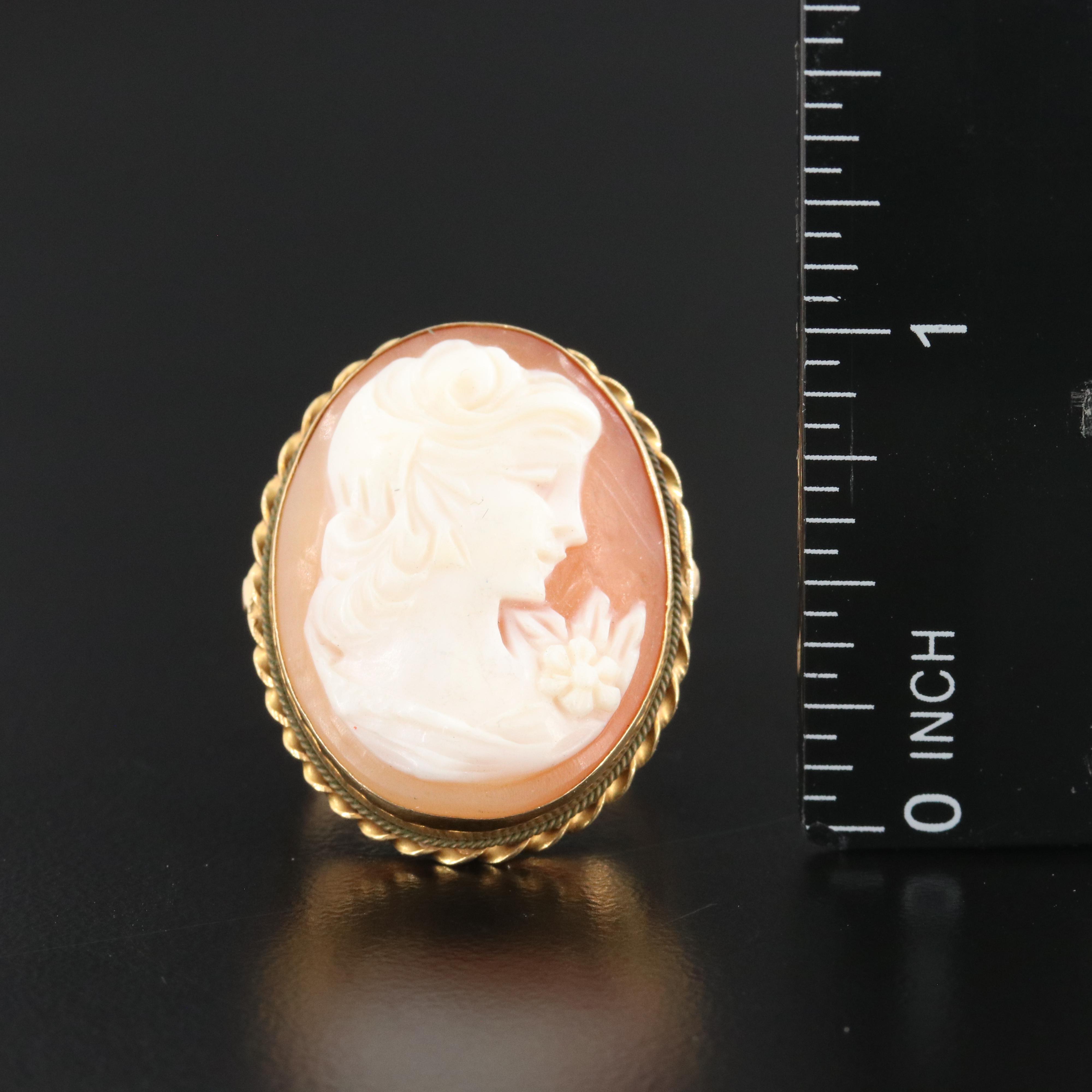 Vintage 14K Shell Cameo Ring