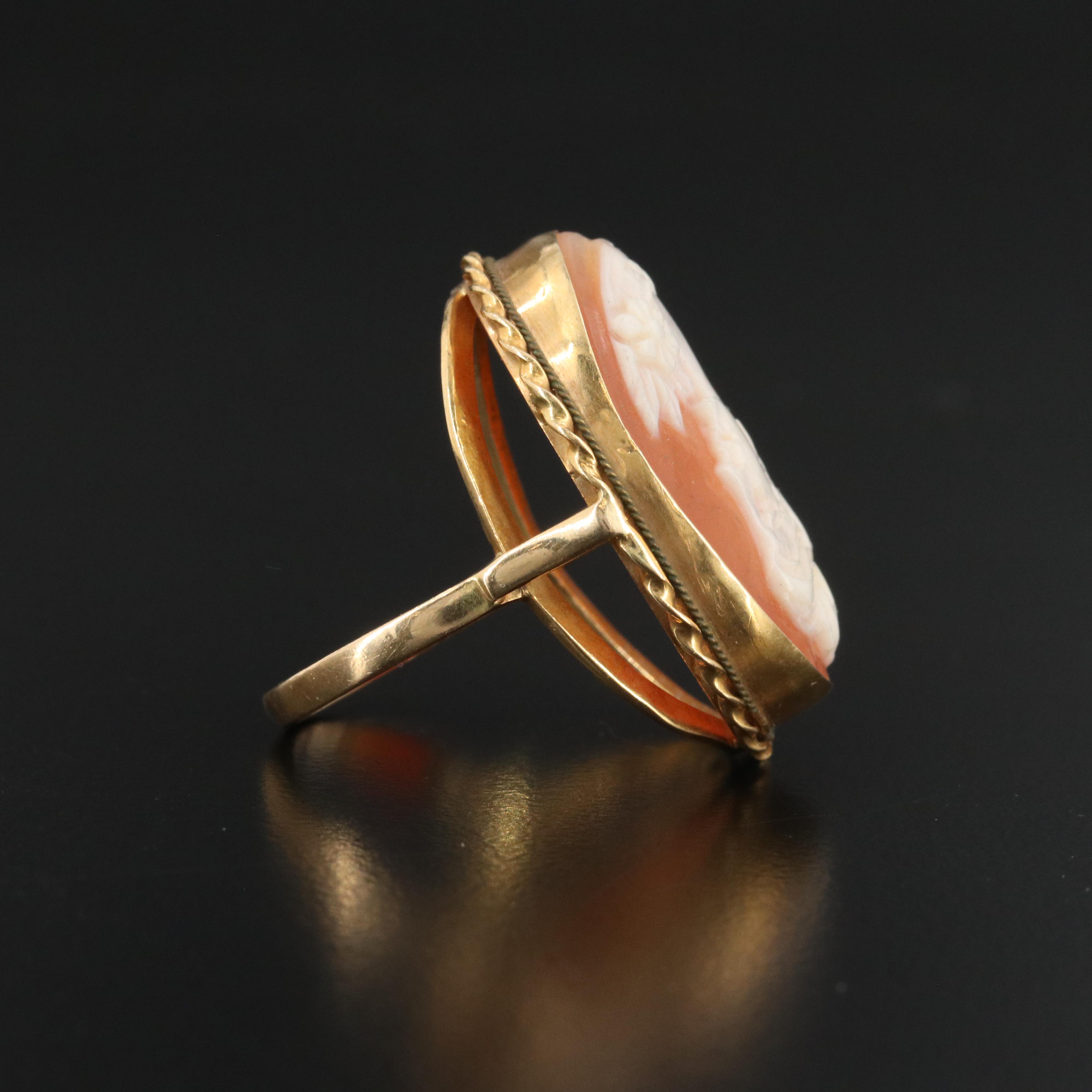 Vintage 14K Shell Cameo Ring