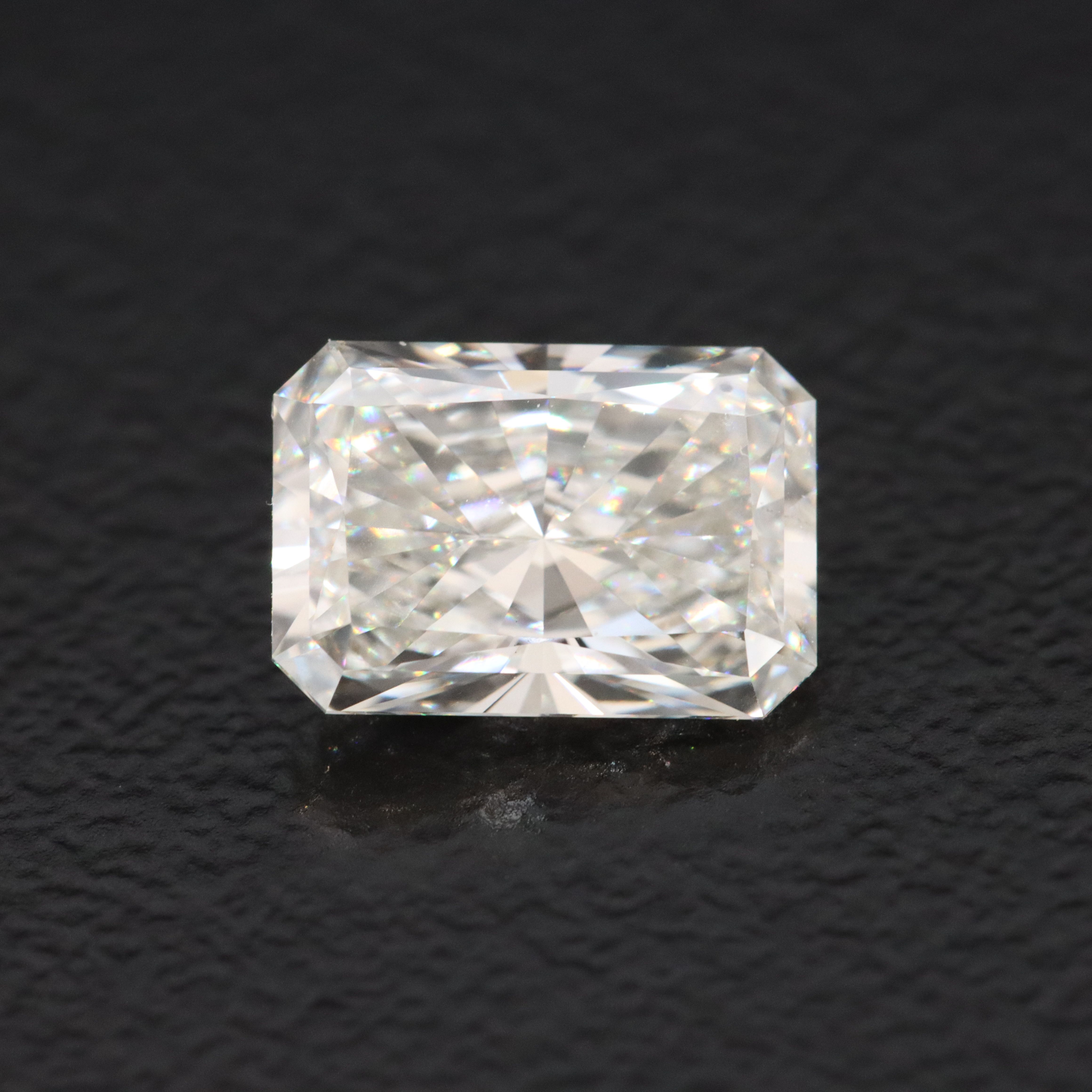 Loose 1.35 CT Lab Grown Diamond with IGI Report