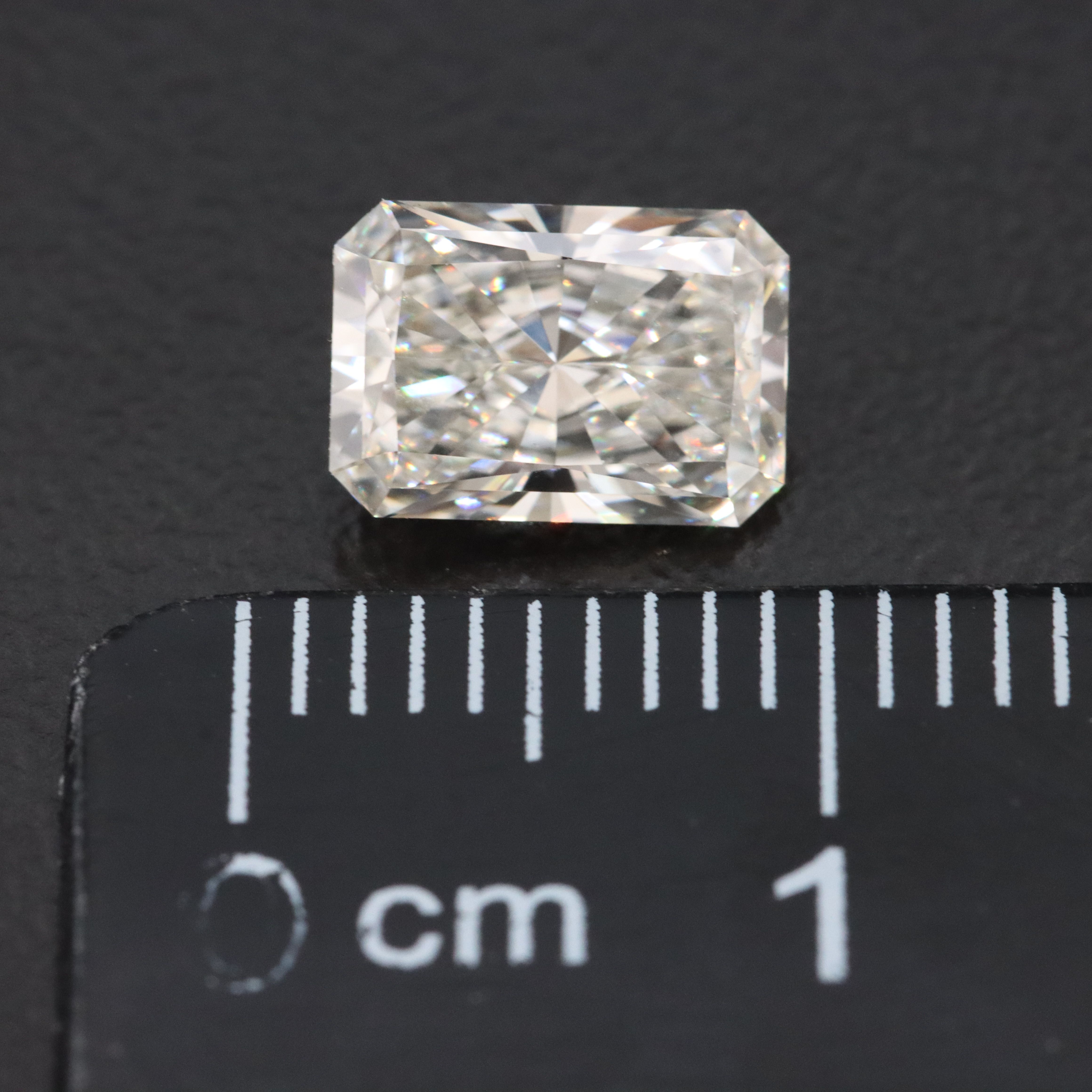 Loose 1.35 CT Lab Grown Diamond with IGI Report