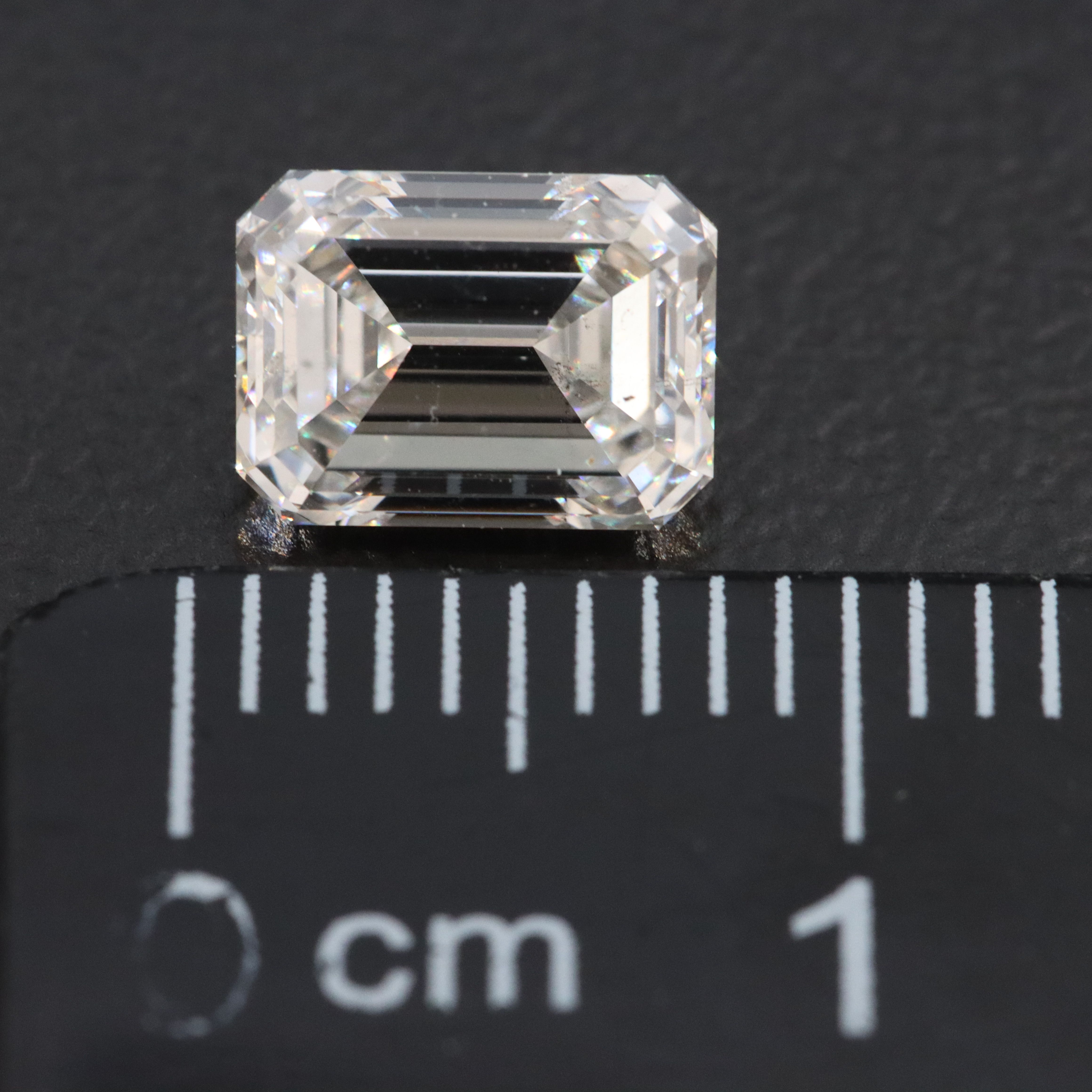 Loose 1.37 CT Lab Grown Diamond with IGI Report