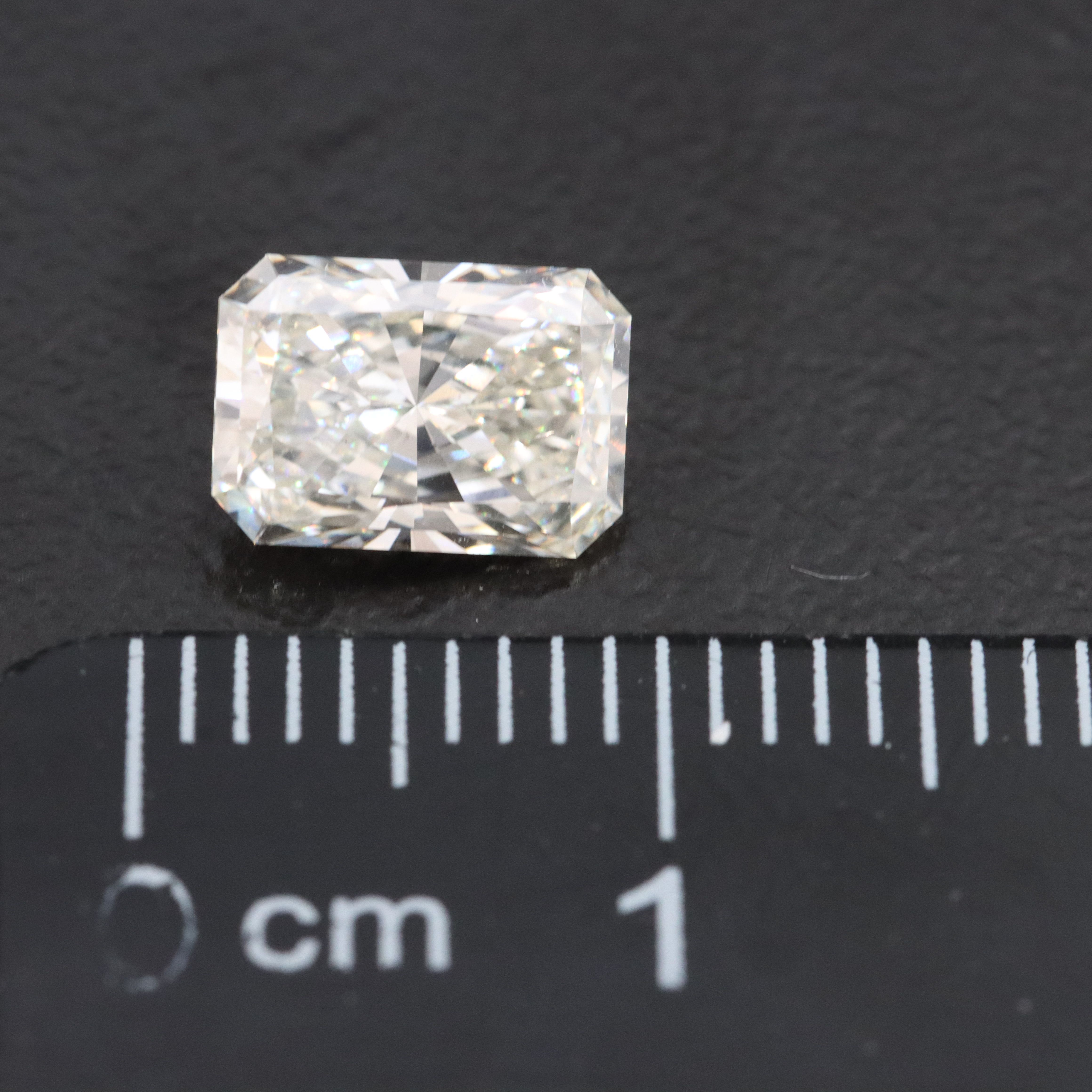 Loose 1.38 CT Lab Grown Diamond with IGI Report