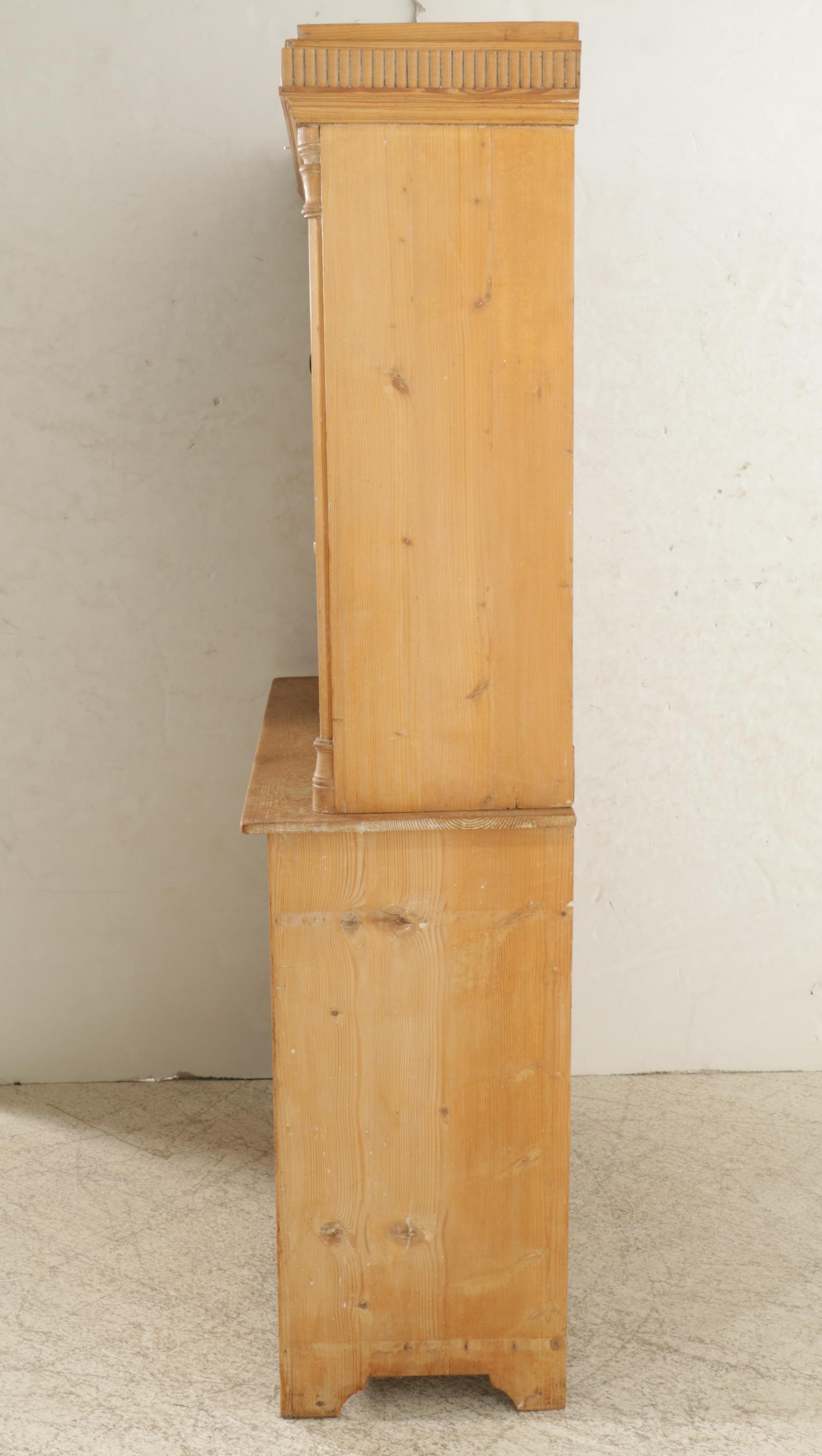 American Primitive Pine Sideboard and Hutch, Early 20th Century