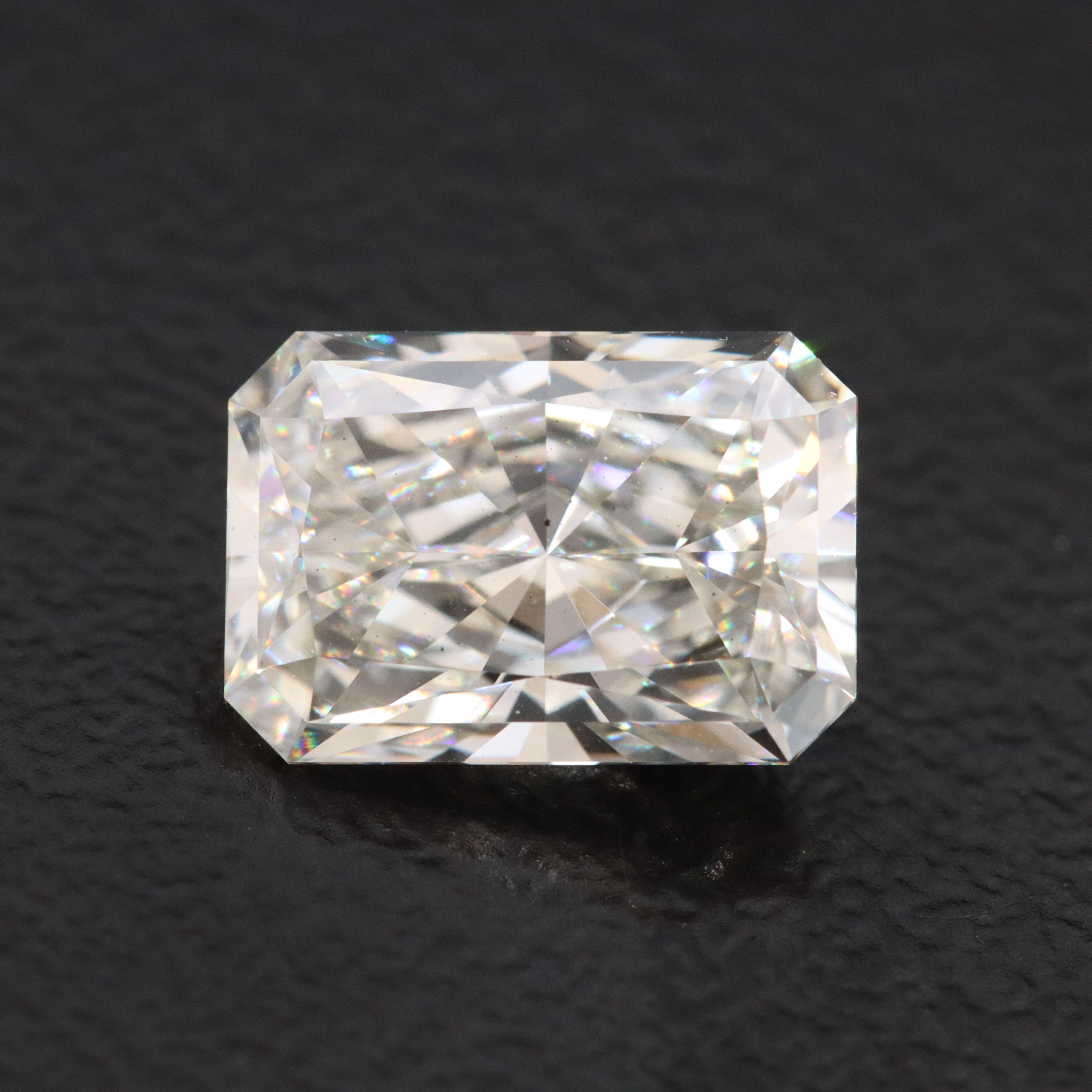 Loose 1.89 CT Lab Grown Diamond with IGI Report