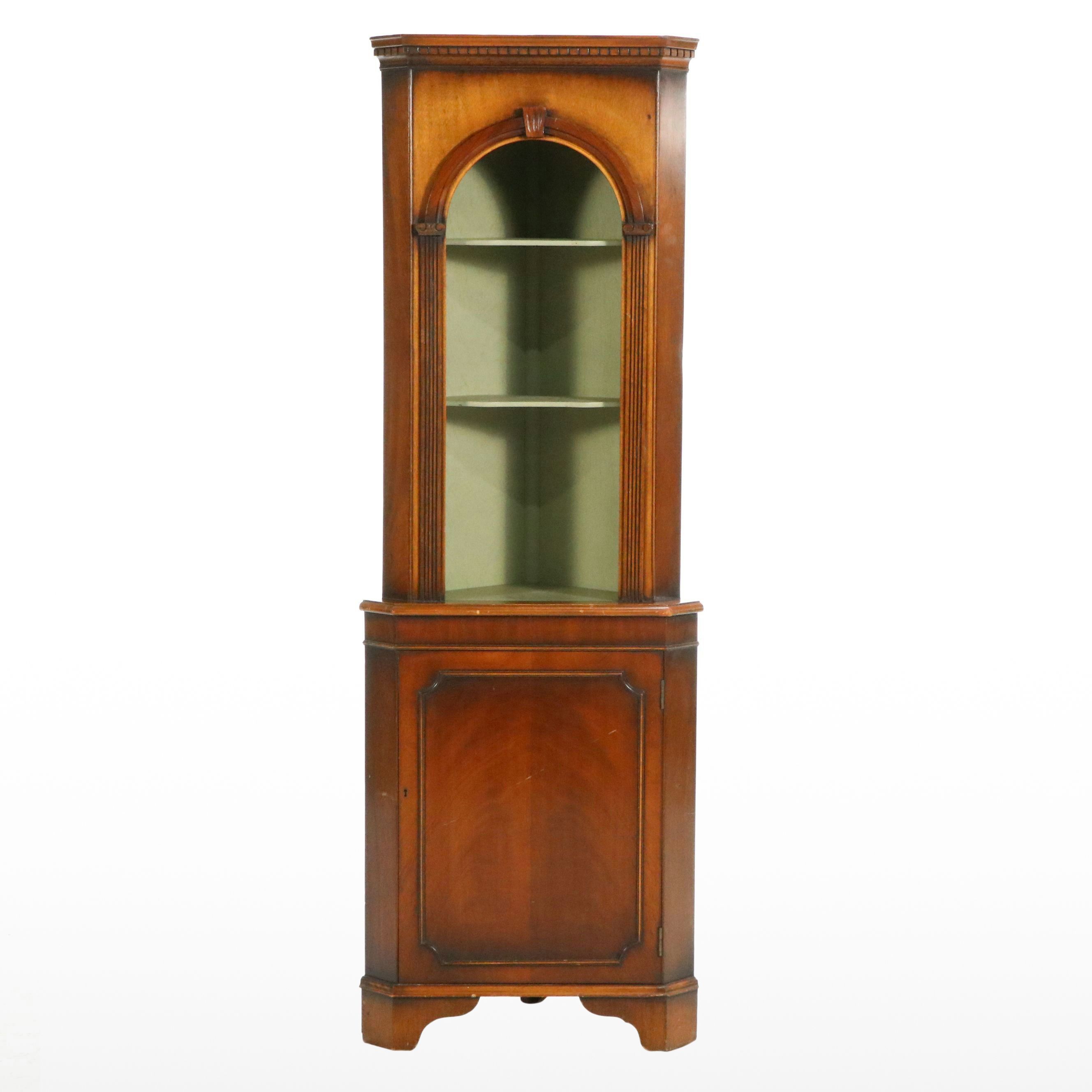 Chippendale Style Walnut Corner Étagère
