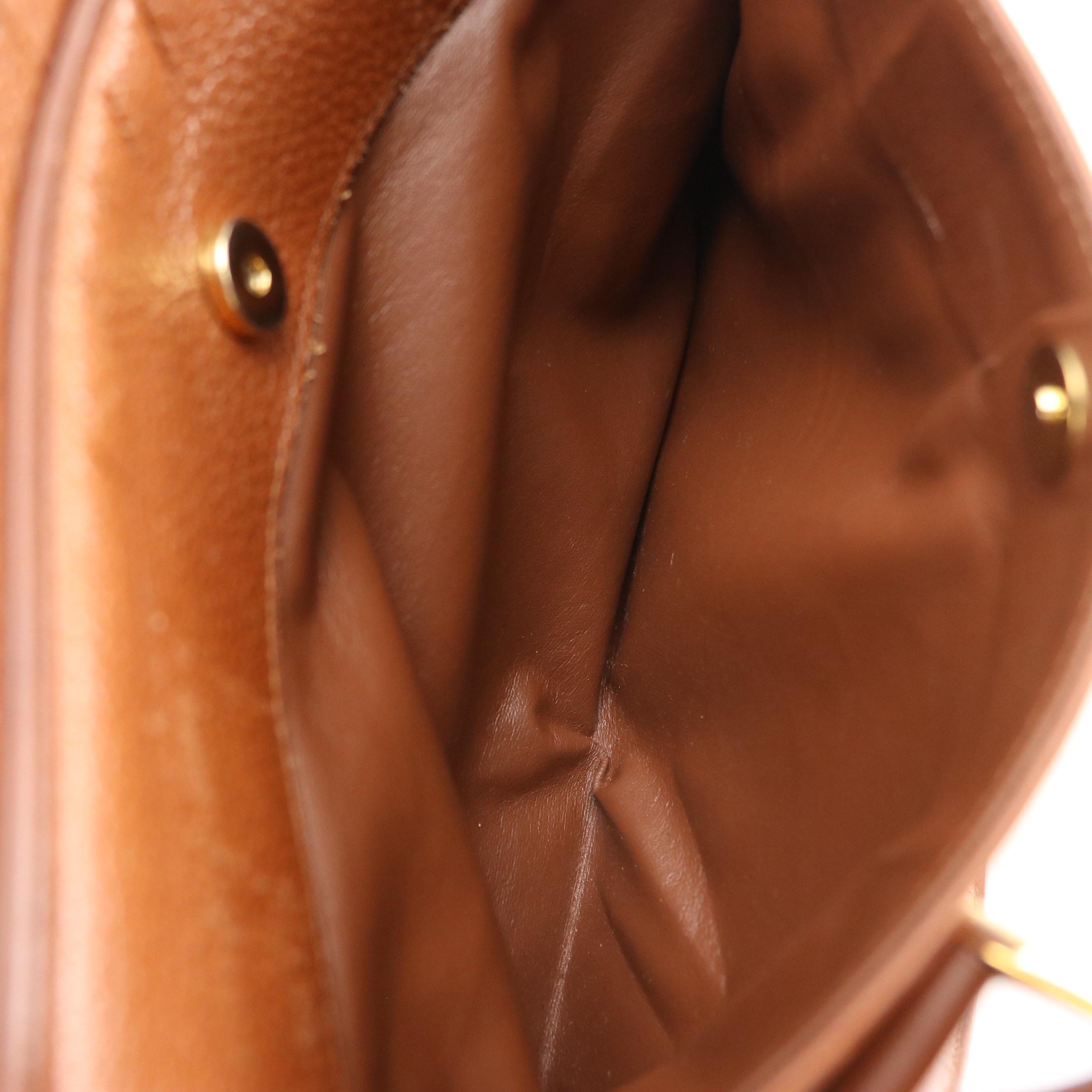 Burberrys Zip-Around Handbag in Caramel Brown Grained Leather