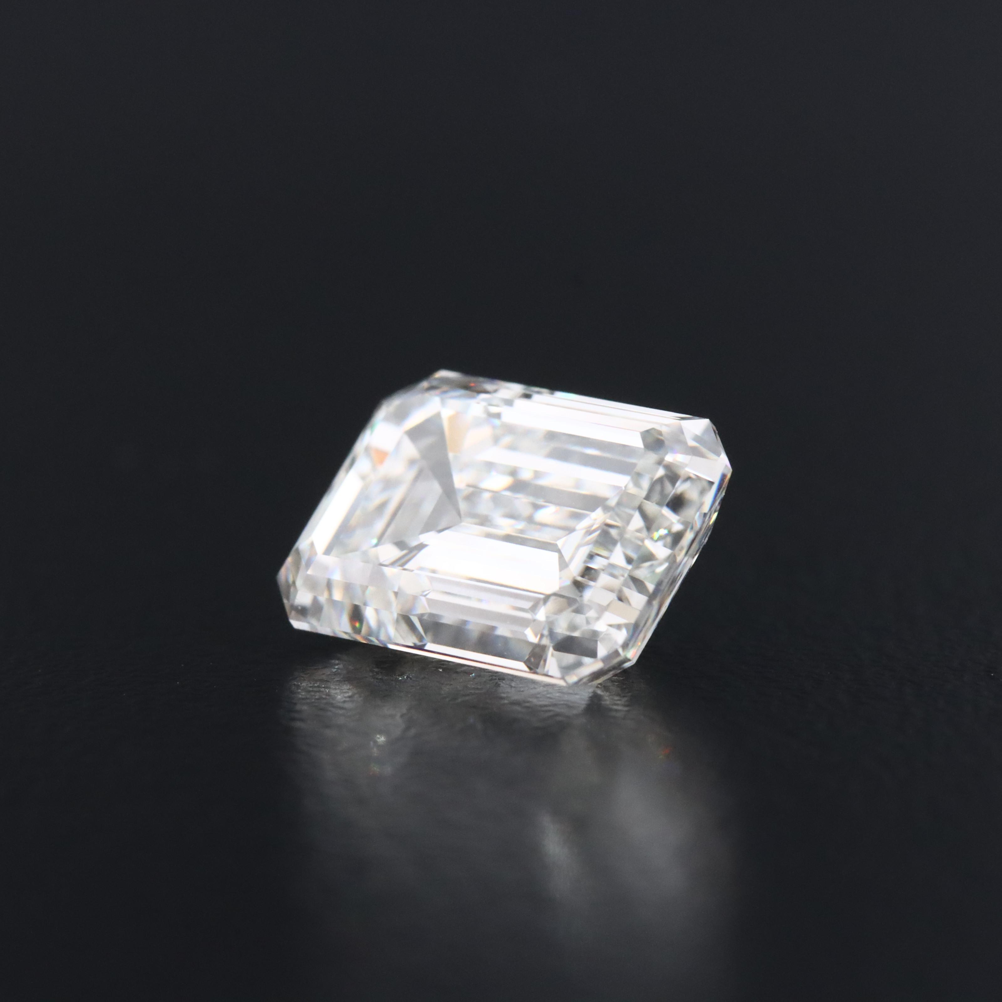 Loose 4.07 CT Lab Grown Diamond with IGI Report