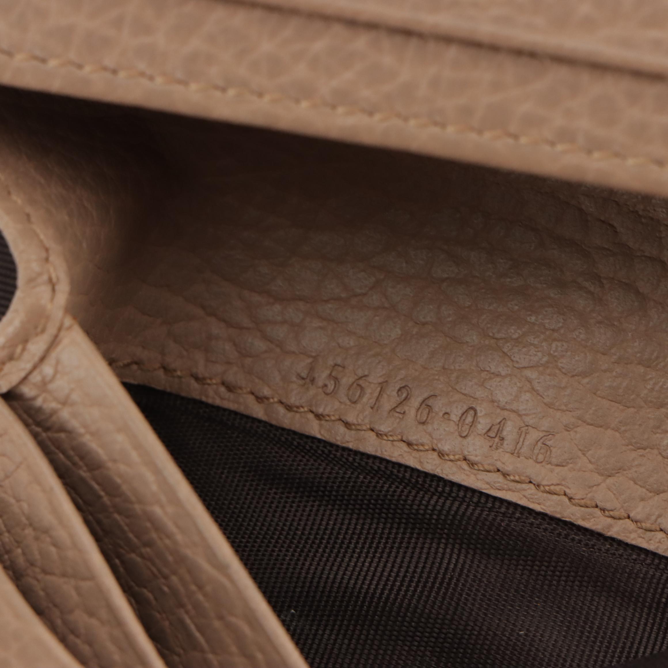 Gucci Compact Wallet in Grain Leather with GG Hardware