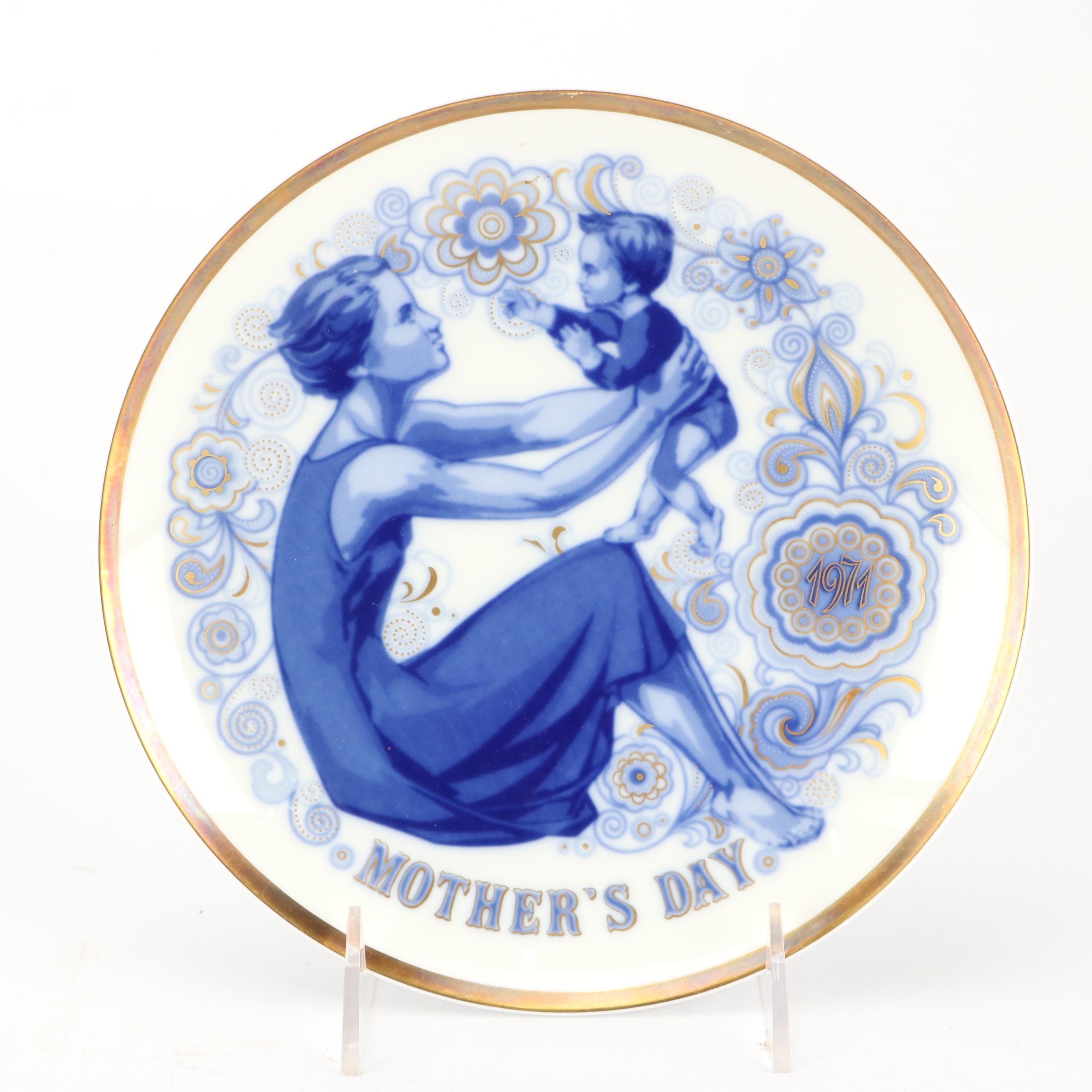 Santa Clara Porcelain Mother's Day Collector Plate, Other Motherly Homage Prints