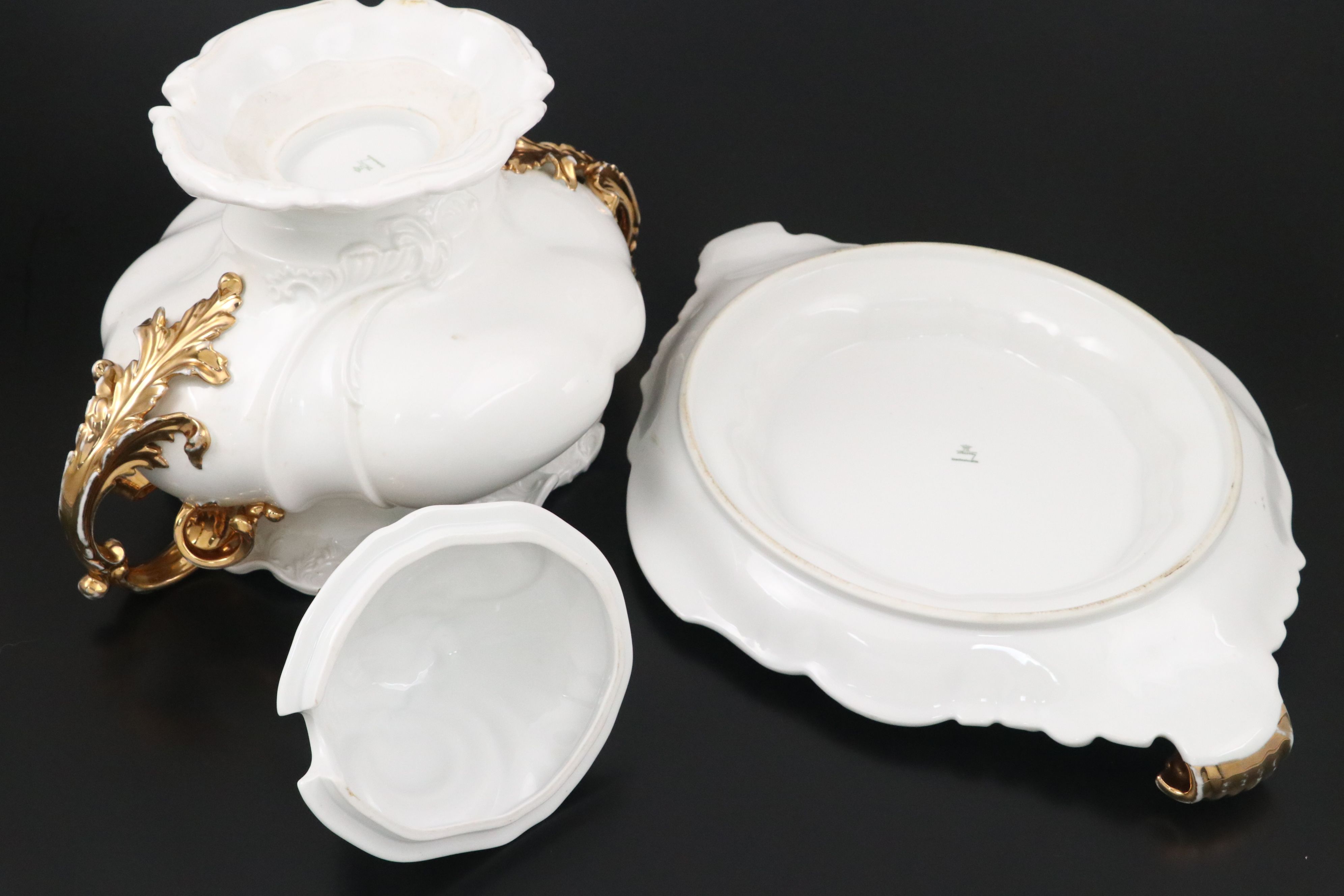 Thun Baroque Style Gilt Accented Tureen with Underplate, Mid to Late 20th C.