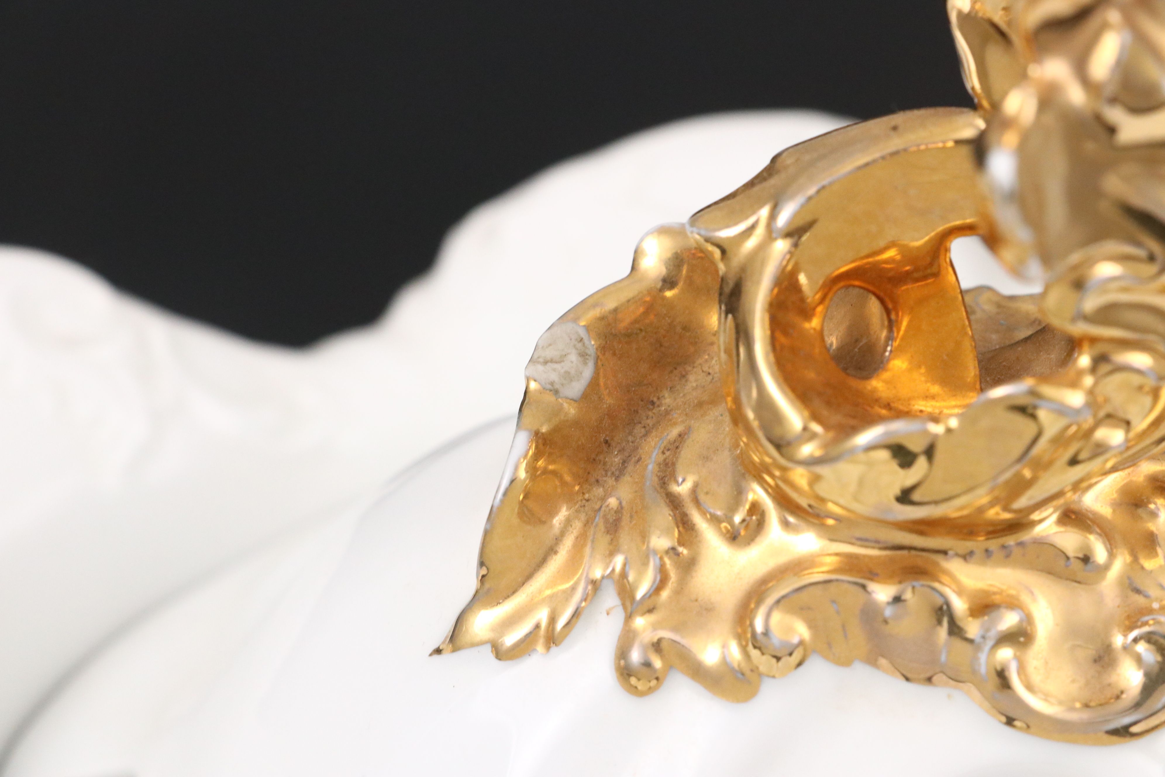 Thun Baroque Style Gilt Accented Tureen with Underplate, Mid to Late 20th C.