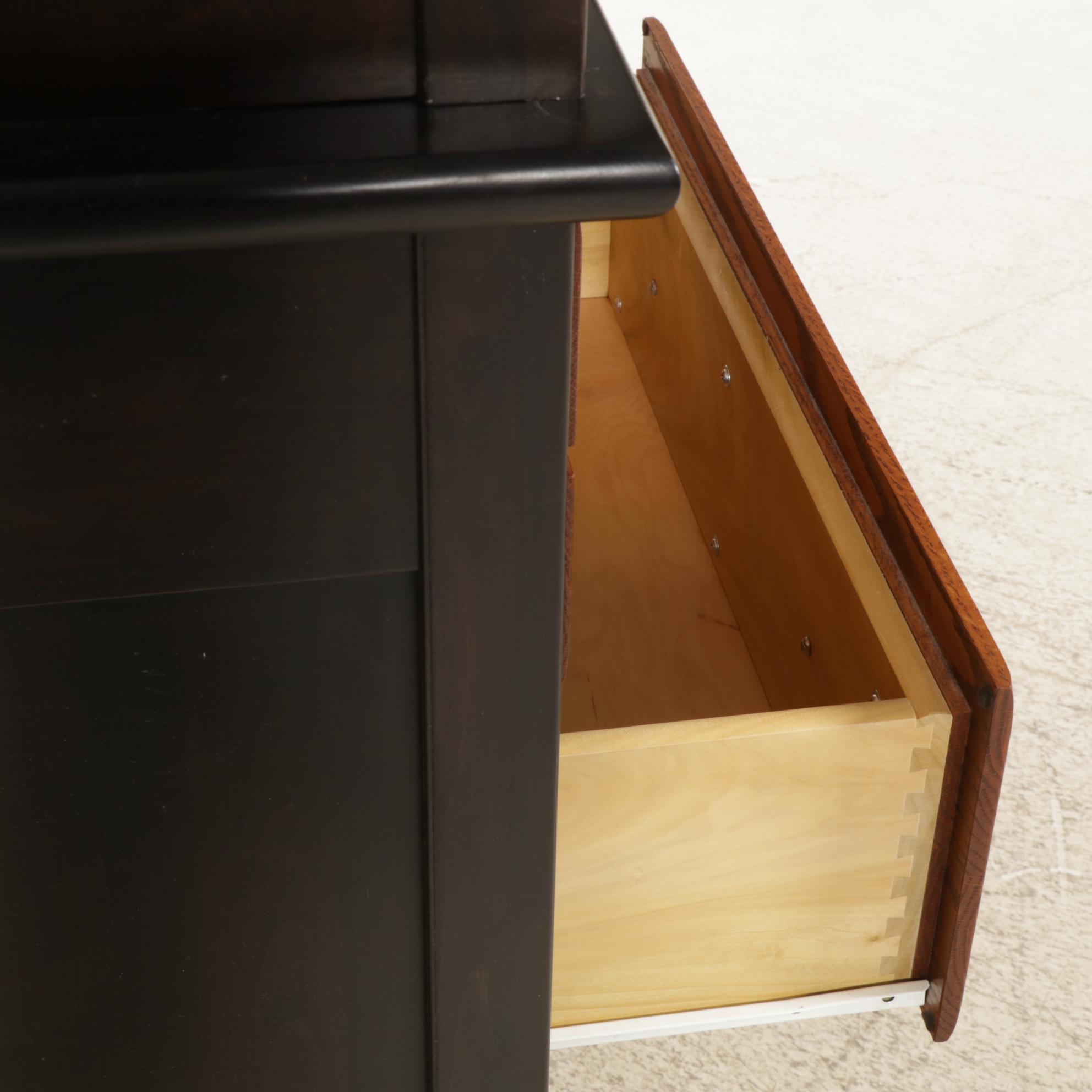 Amish-Made Maple and Oak Mule Chest, Late 20th to 21st Century